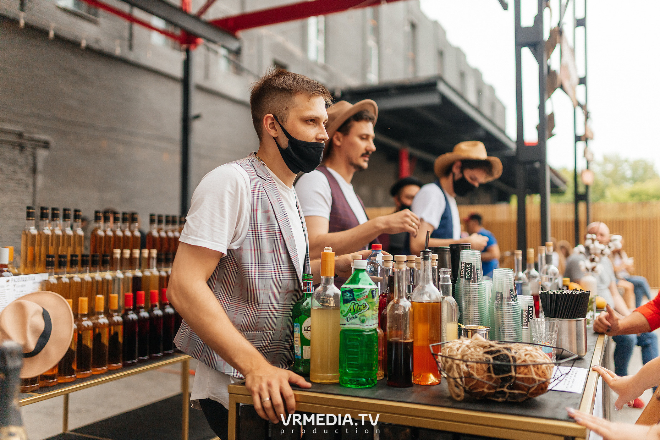 Открытие летнего сезона на арт-пространстве «Редакция»