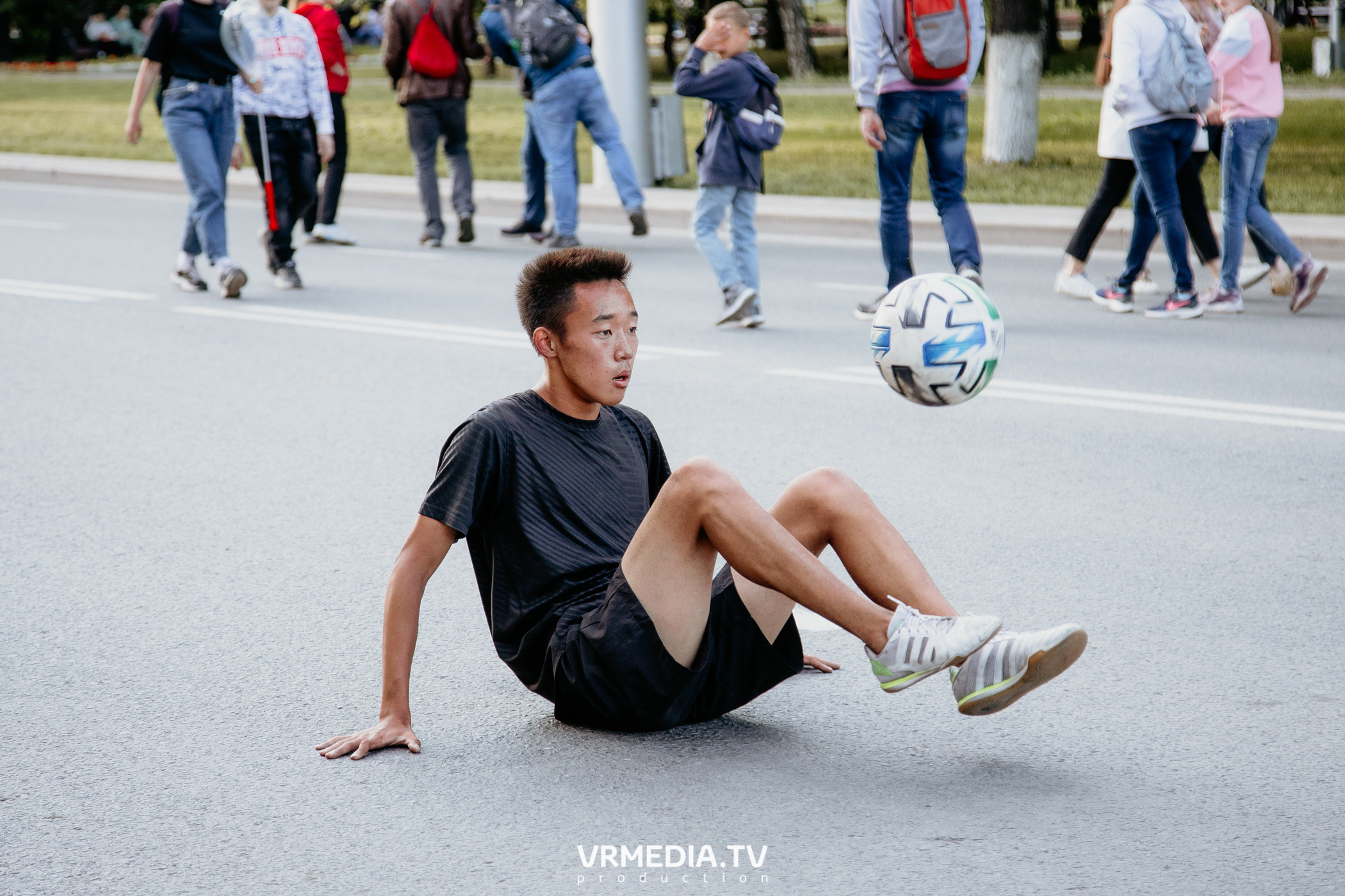 День города. День России