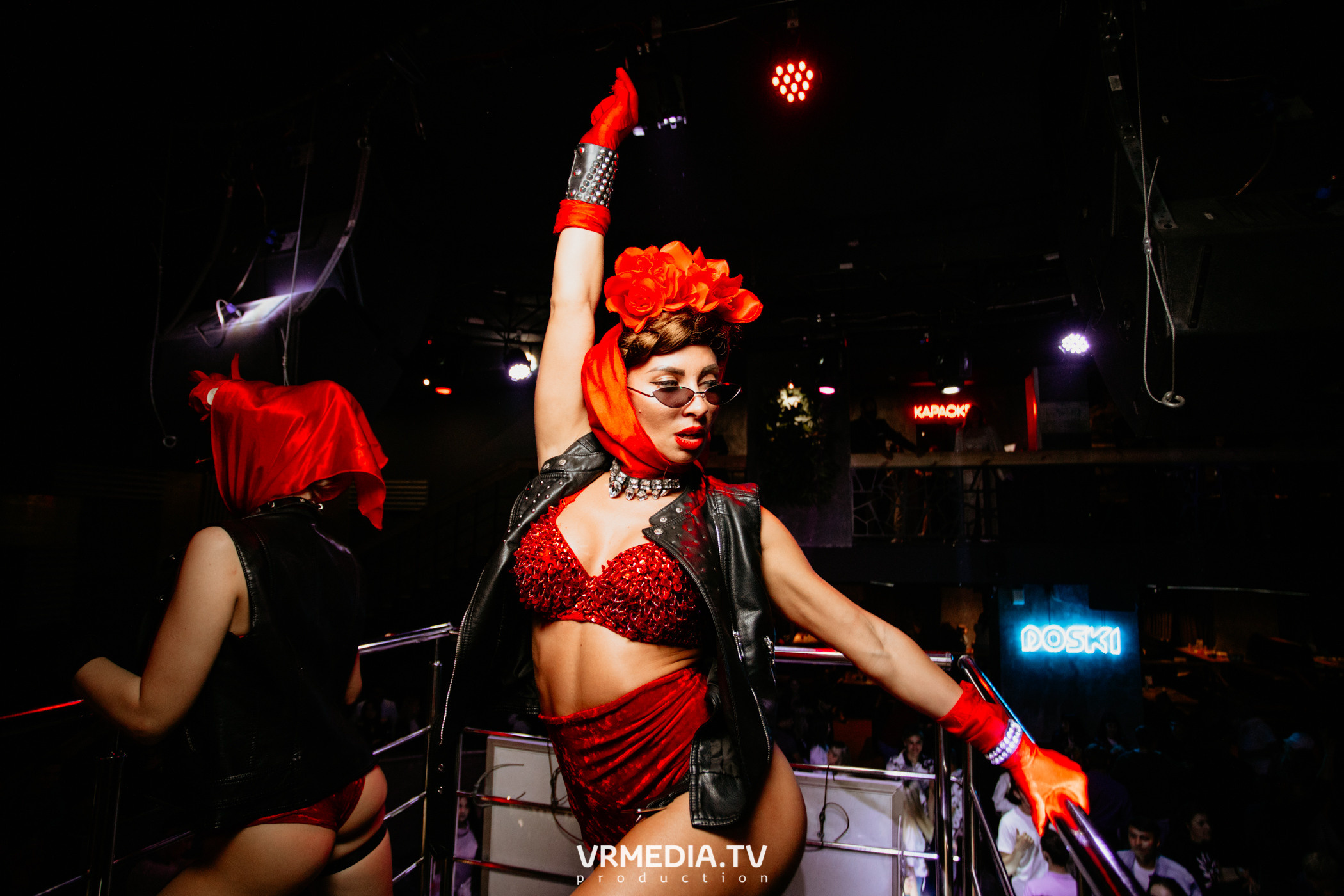 Выходные в баре «DOSKI»