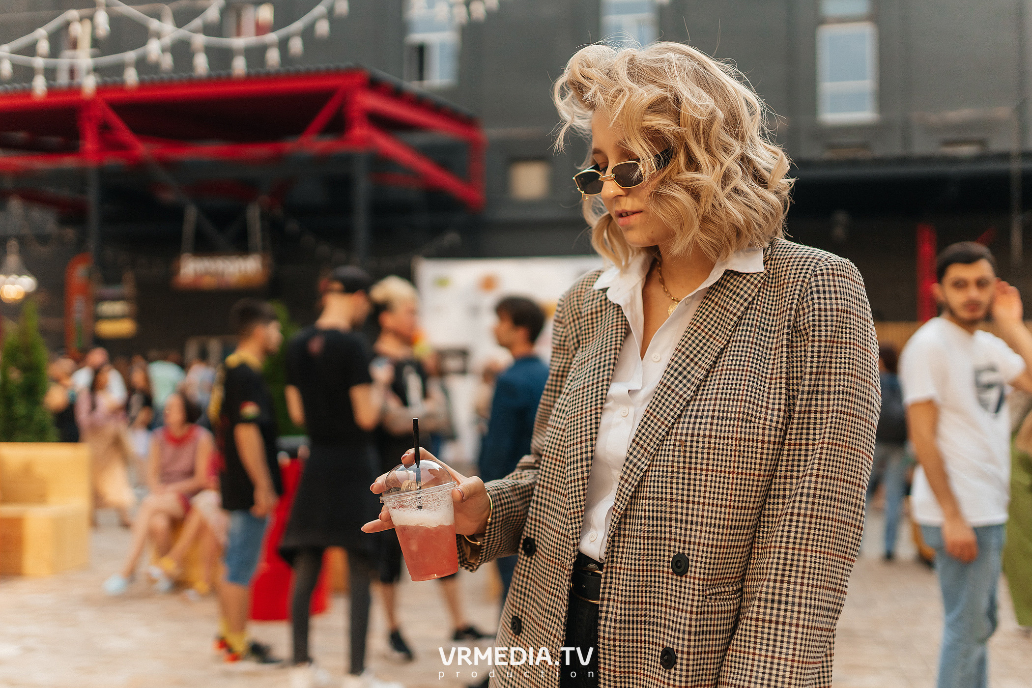 Открытие летнего сезона на арт-пространстве «Редакция»