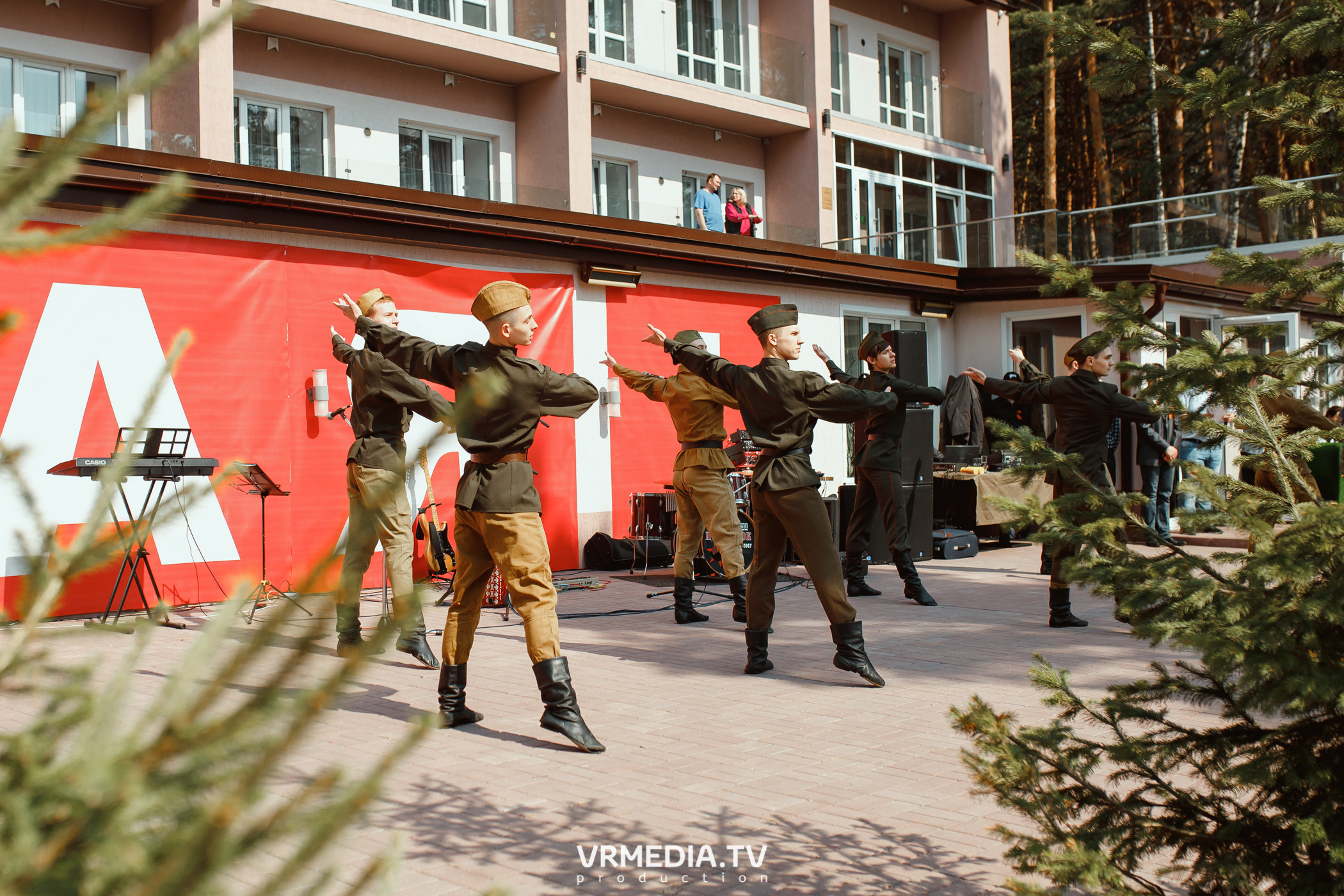 «День Победы» в эко-отеле «Лукоморье»