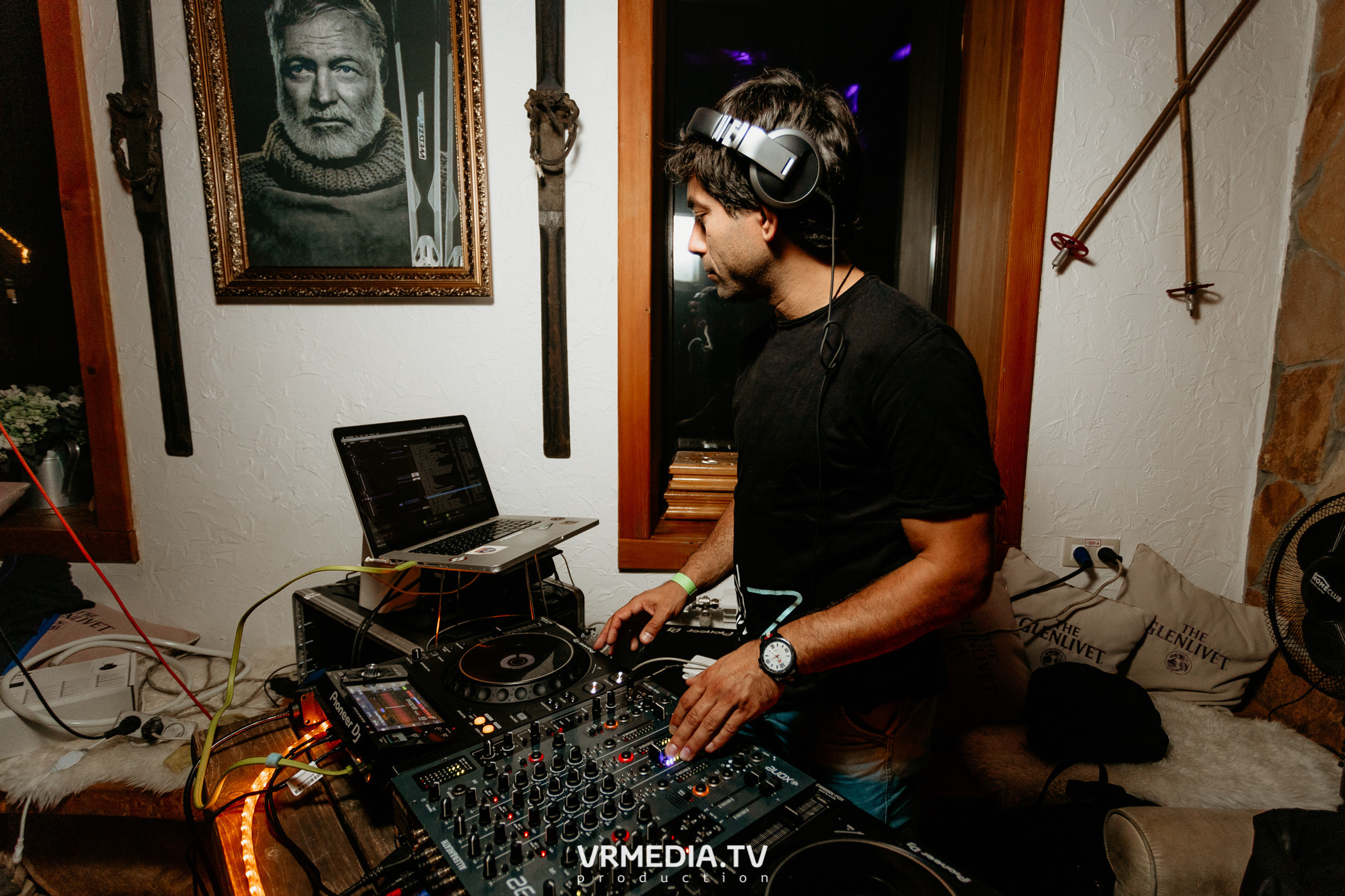 GESH HOUSE MUSIC в «Alpen Club»