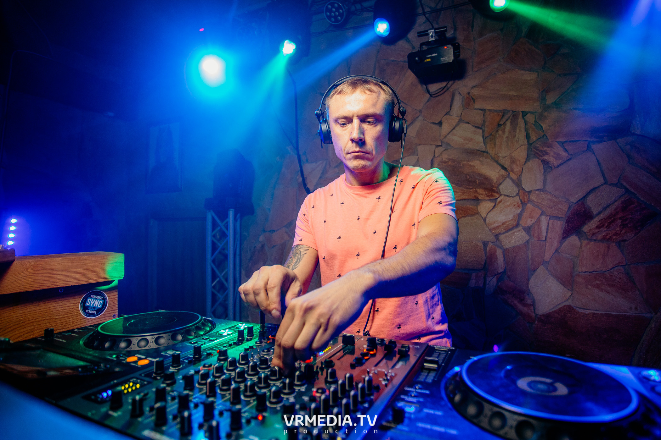 GESH HOUSE MUSIC в «Alpen Club»