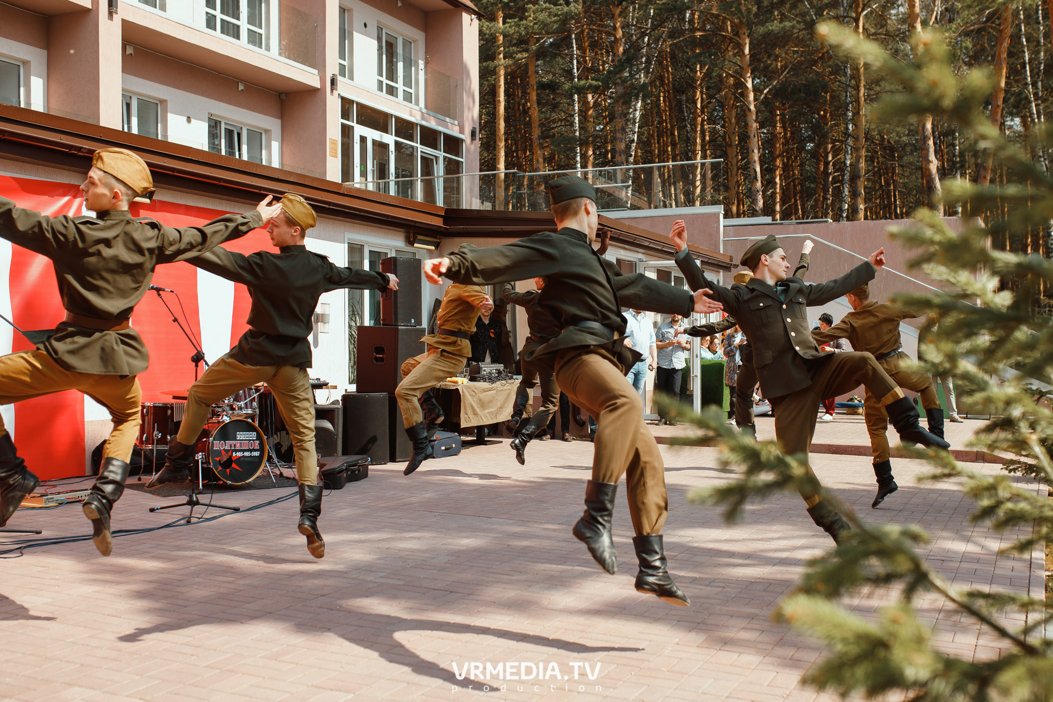 «День Победы» в эко-отеле «Лукоморье»