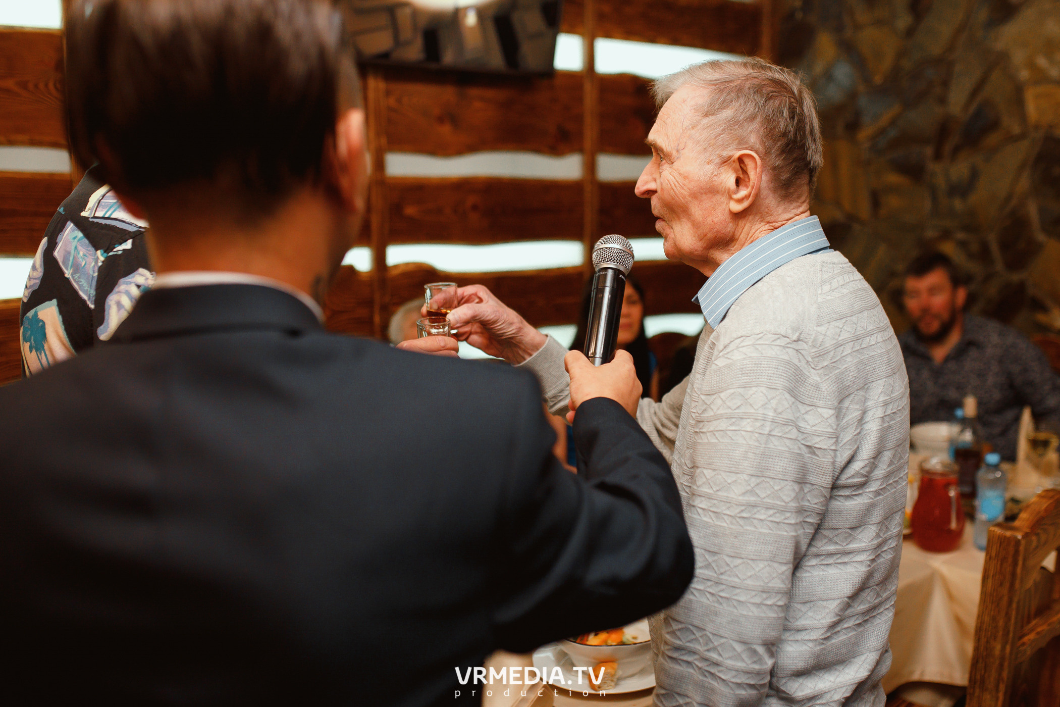 Выходные в ретро-баре «Пристань»