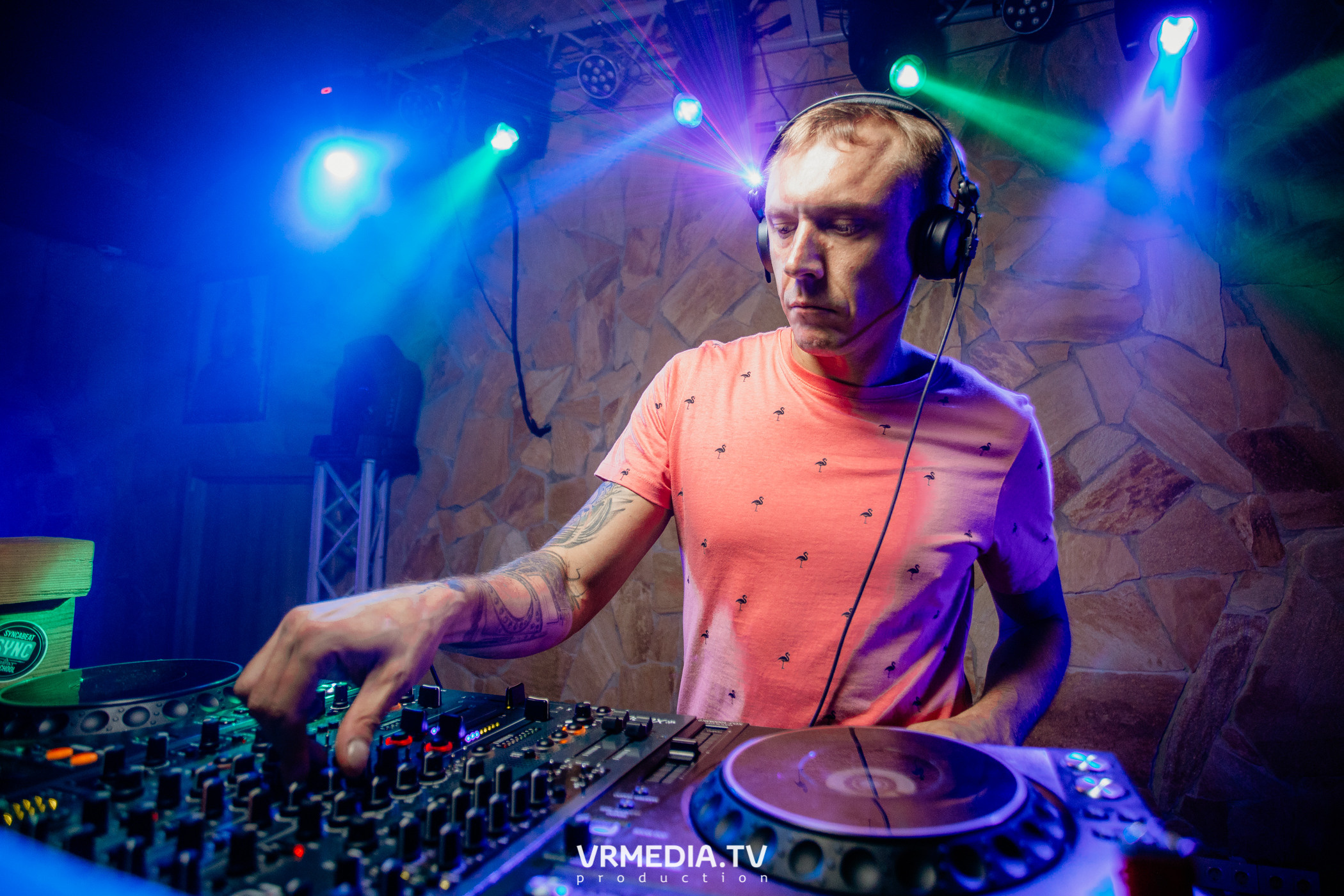 GESH HOUSE MUSIC в «Alpen Club»