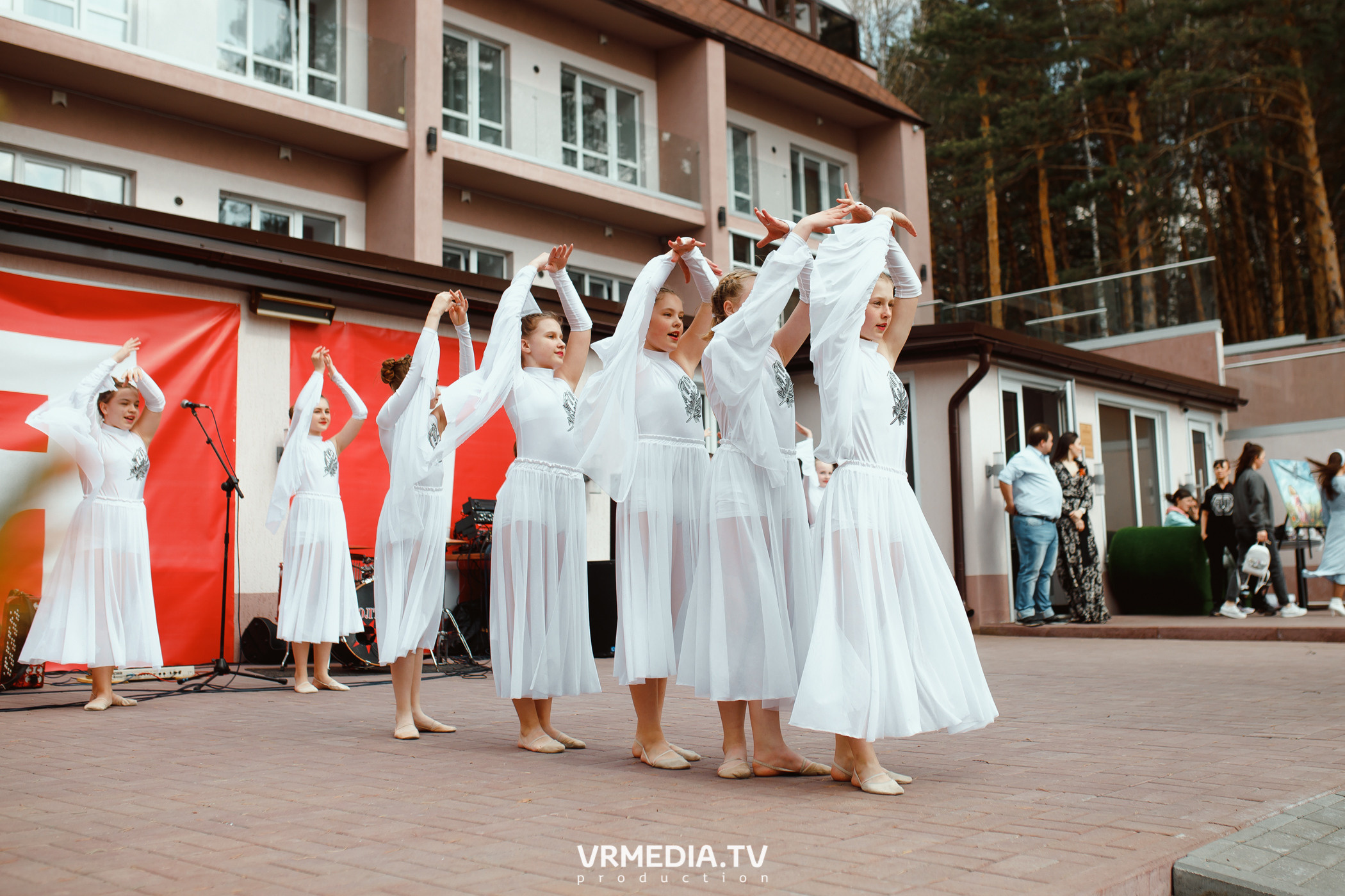 «День Победы» в эко-отеле «Лукоморье»