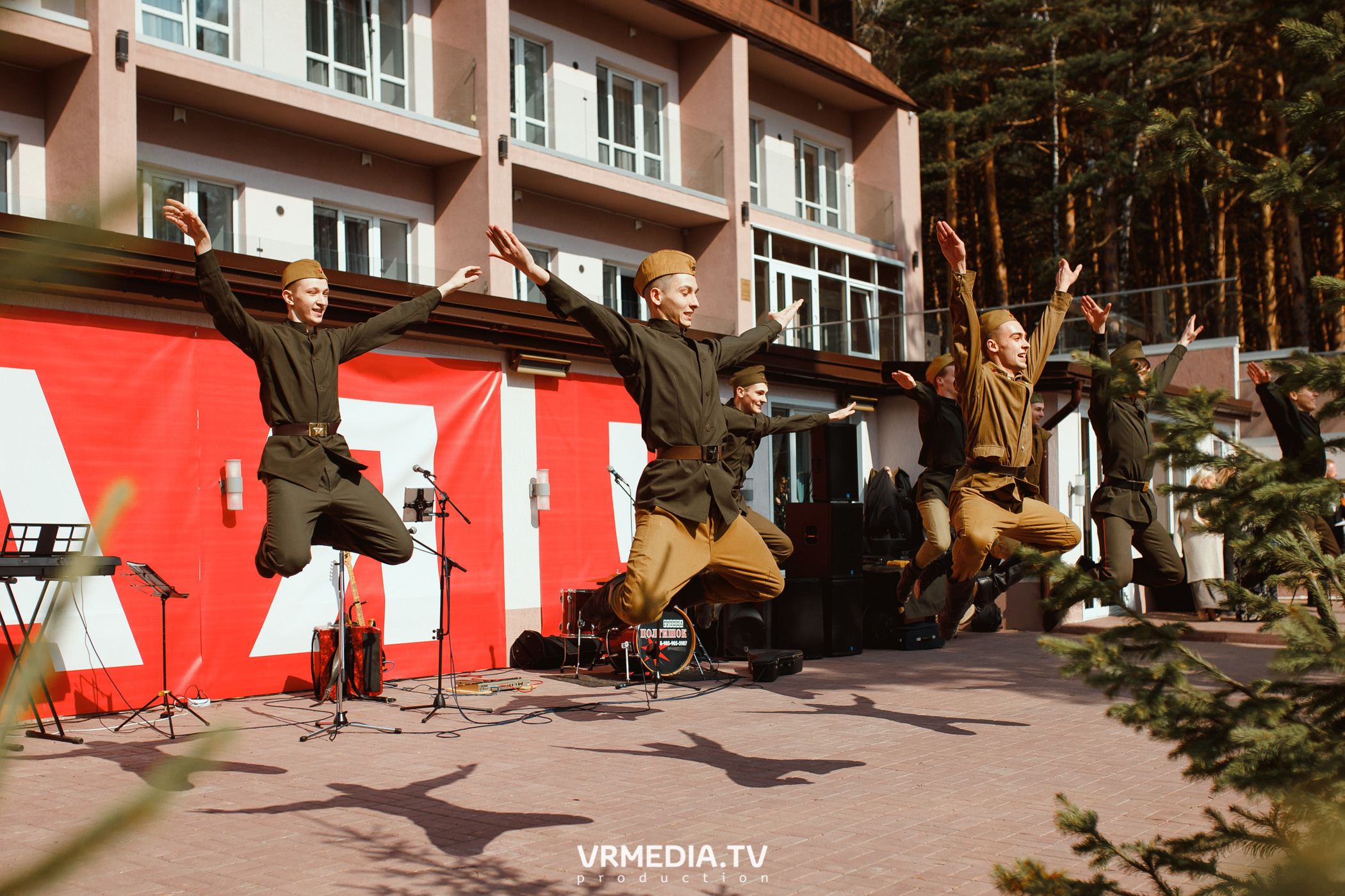 «День Победы» в эко-отеле «Лукоморье»