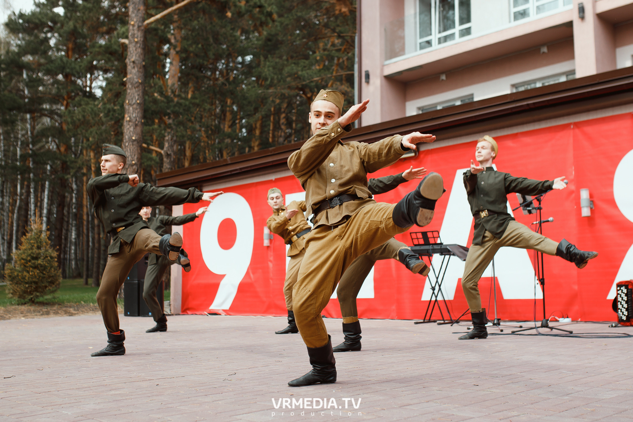 «День Победы» в эко-отеле «Лукоморье»