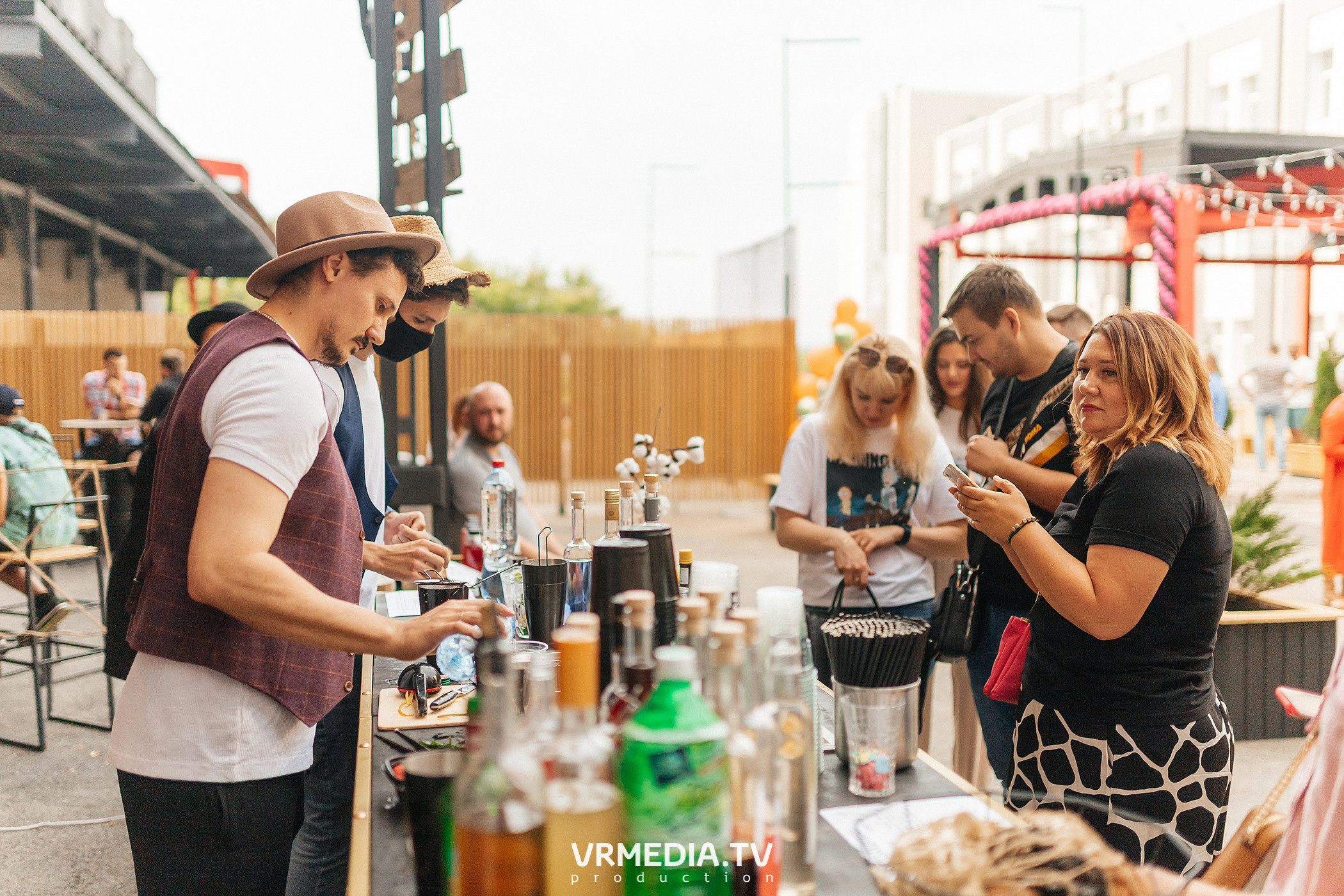 Открытие летнего сезона на арт-пространстве «Редакция»