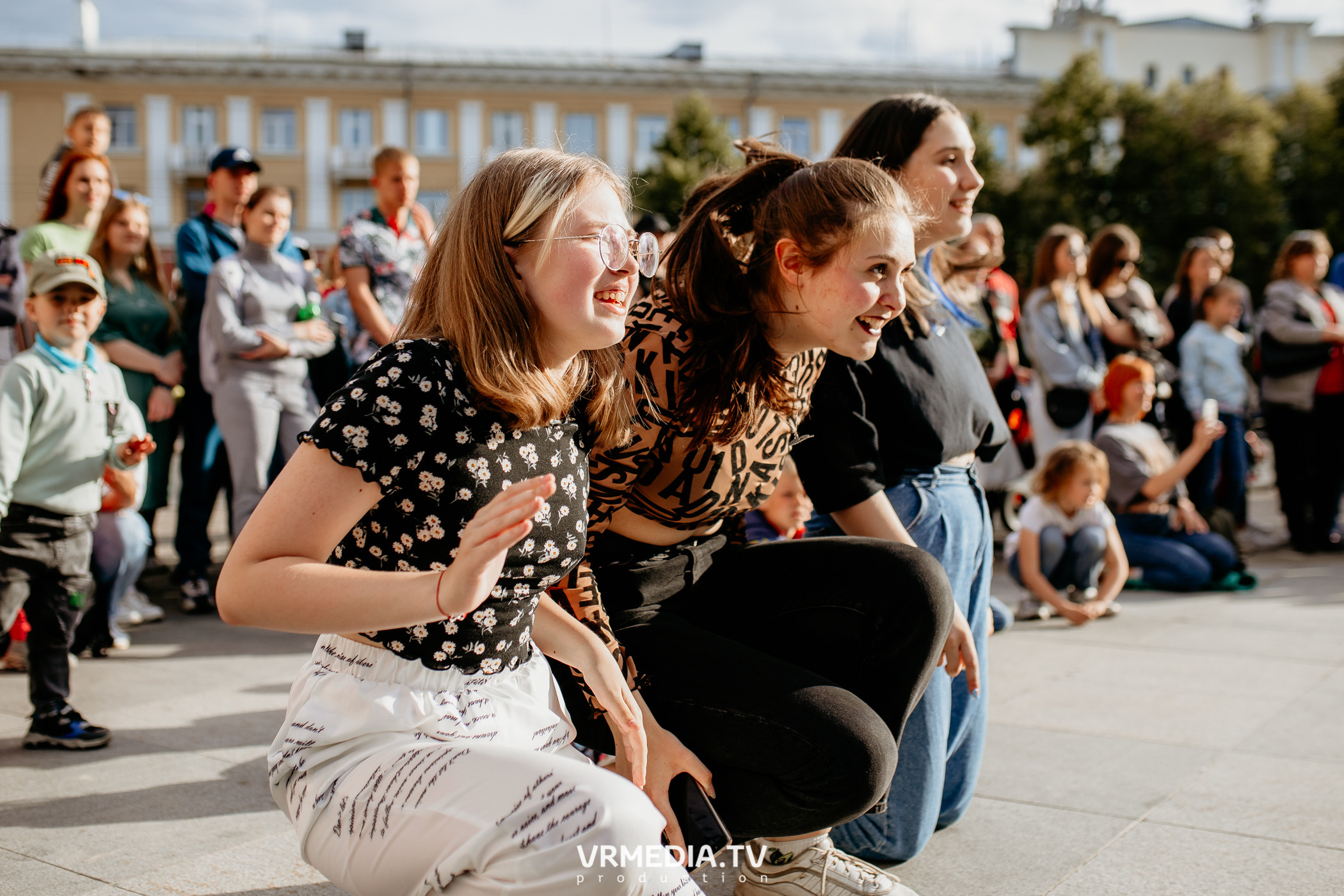 День города. День России