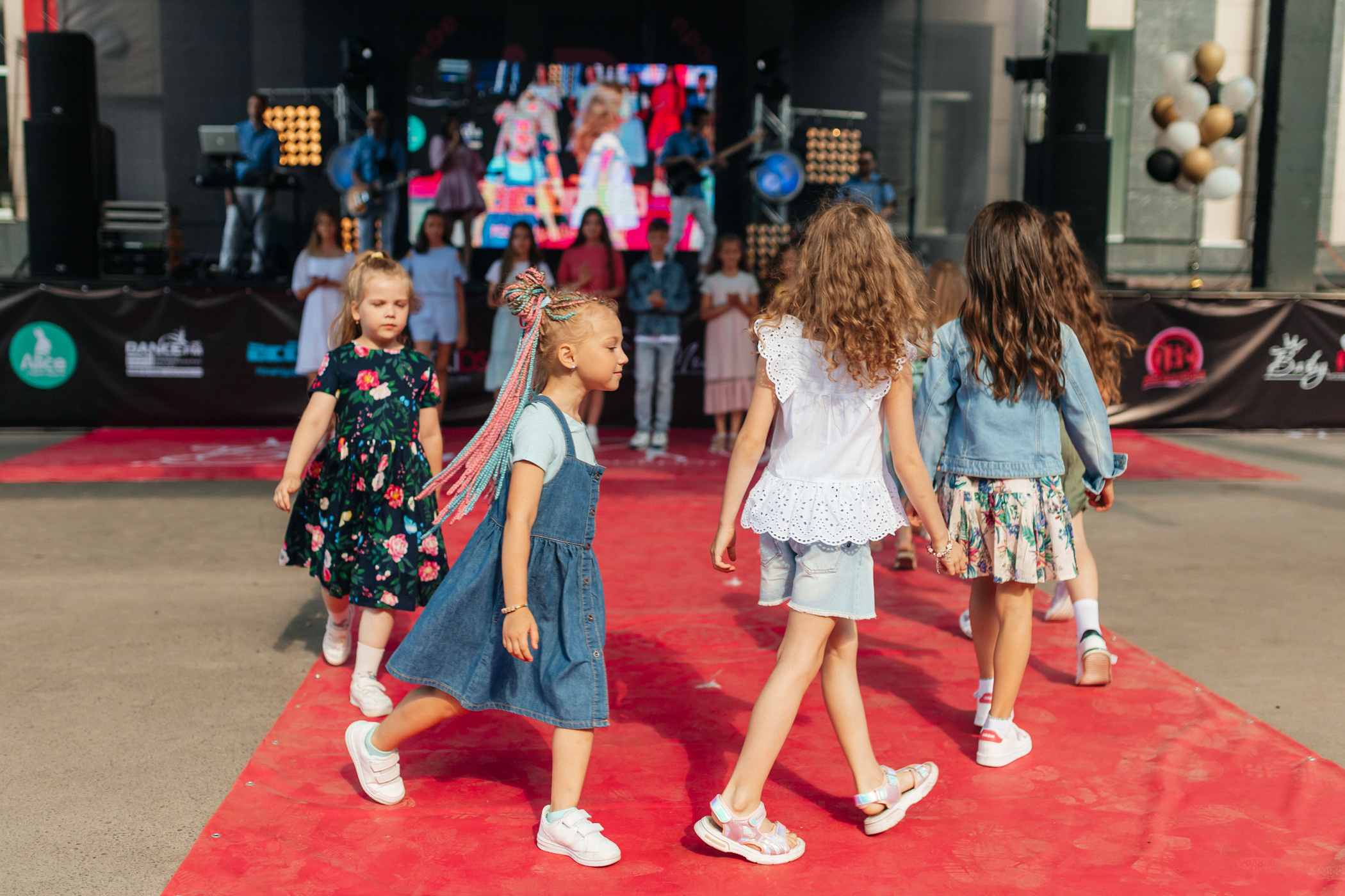 День рождения «Baby model». Культурное пространство «Редакция»