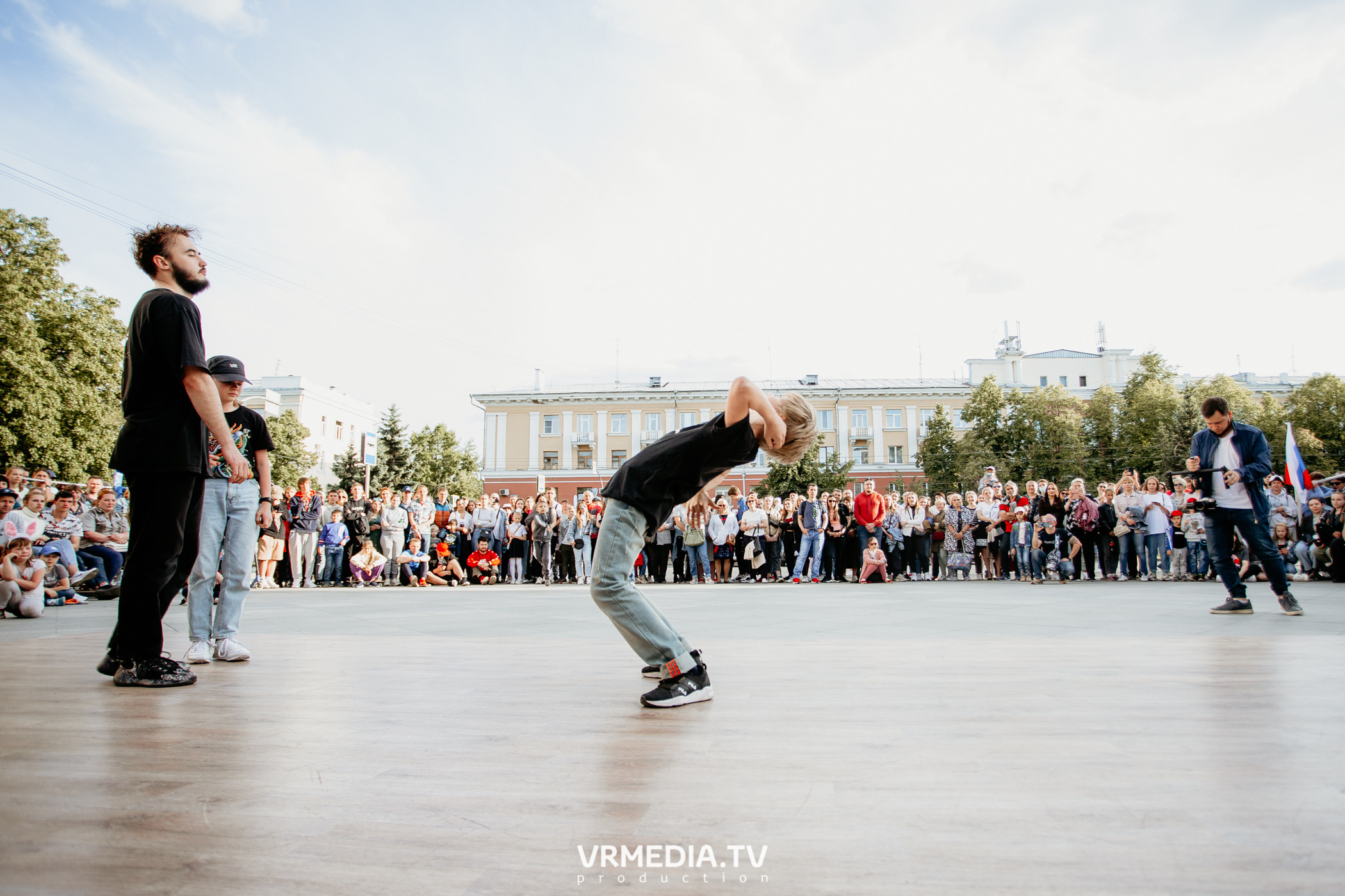 День города. День России