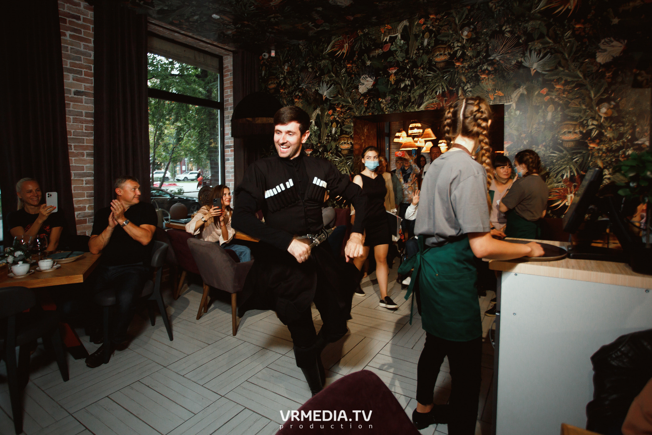 Открытие ресторана грузинской кухни «Батоно Хинкали»