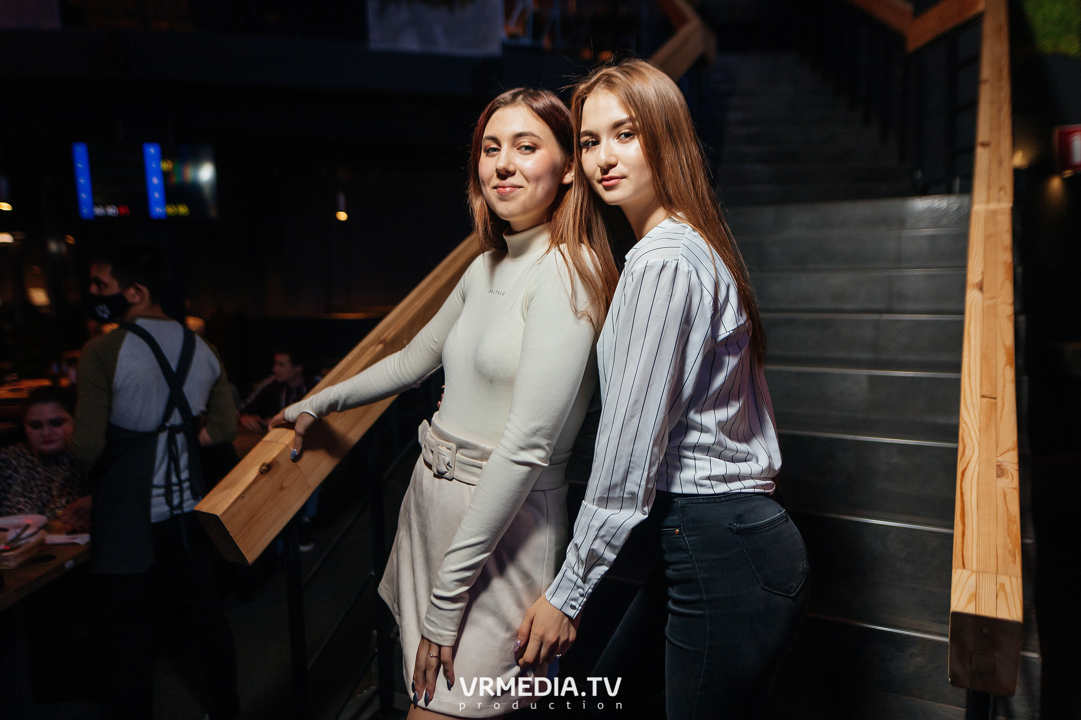 Выходные в баре «DOSKI»