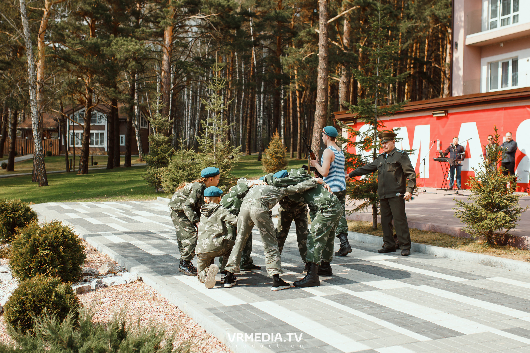 «День Победы» в эко-отеле «Лукоморье»