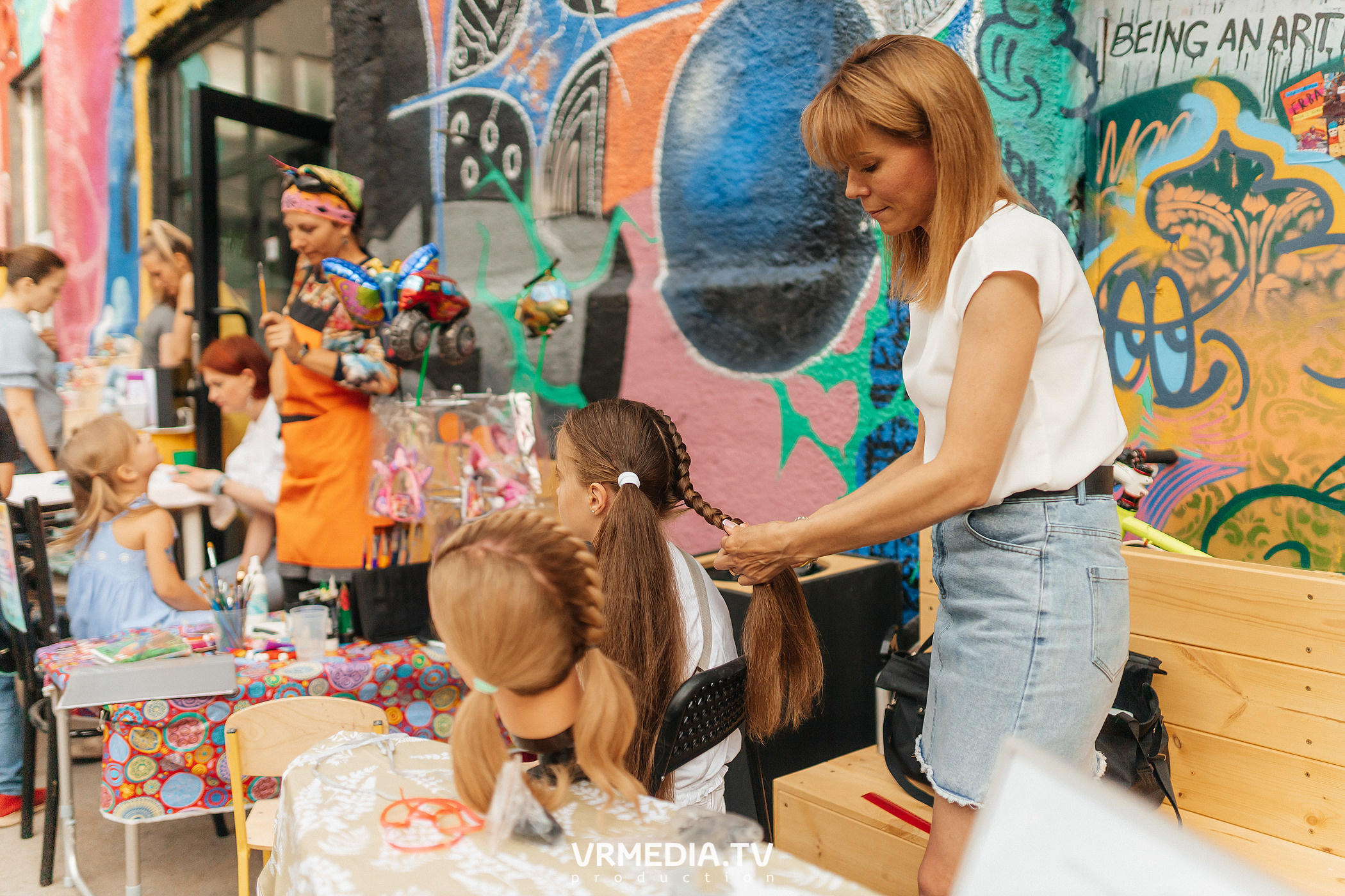 Открытие летнего сезона на арт-пространстве «Редакция»