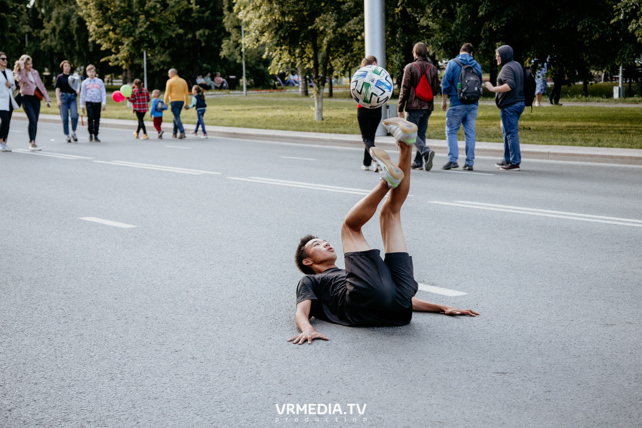 День города. День России