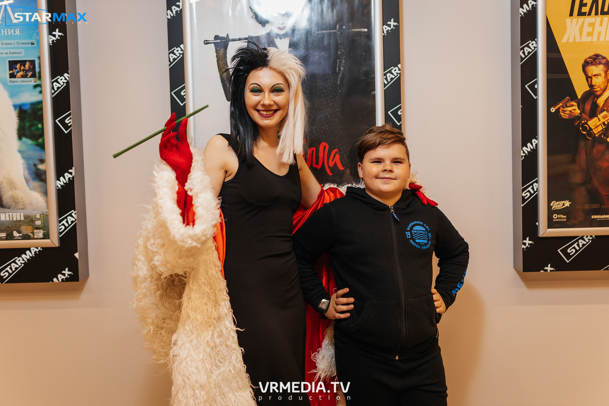 Премьера фильма «Круэлла» в кинотеатре «Starmax cinema»