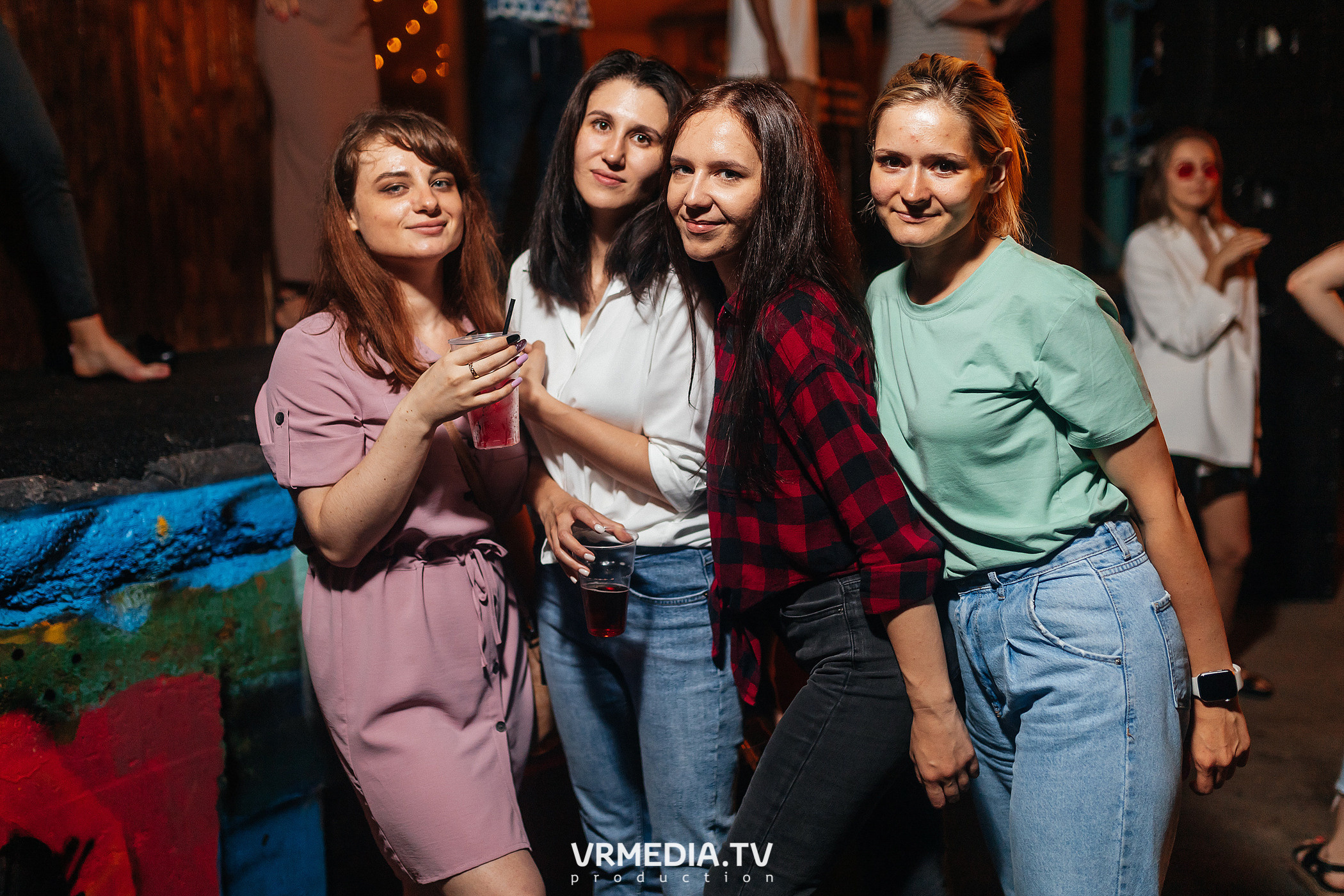 11 Friends of Chao: #Редакция_Лето