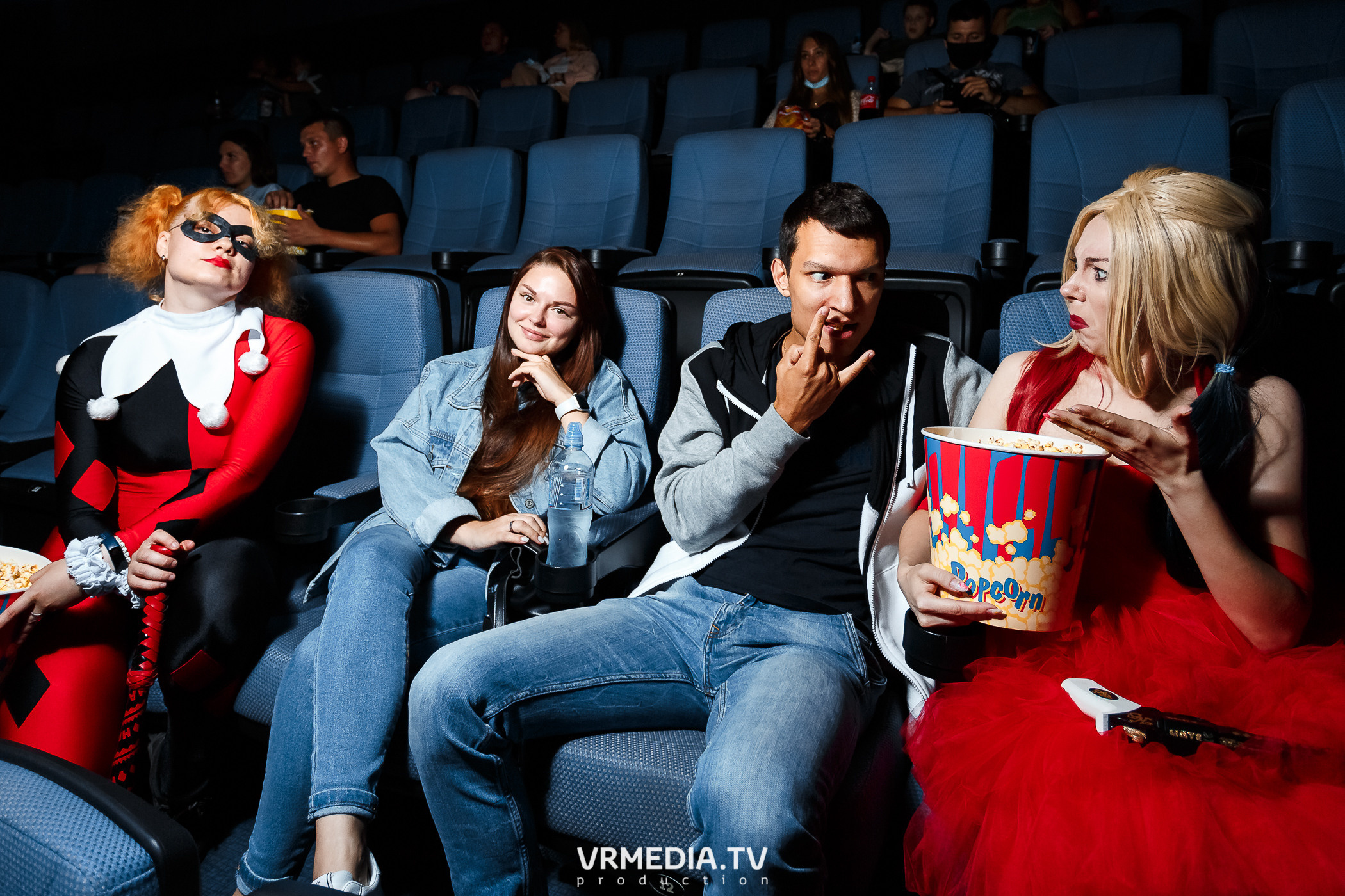 Starmax Cinema. Премьера фильма «Отряд Самоубийц»: Миссия навылет