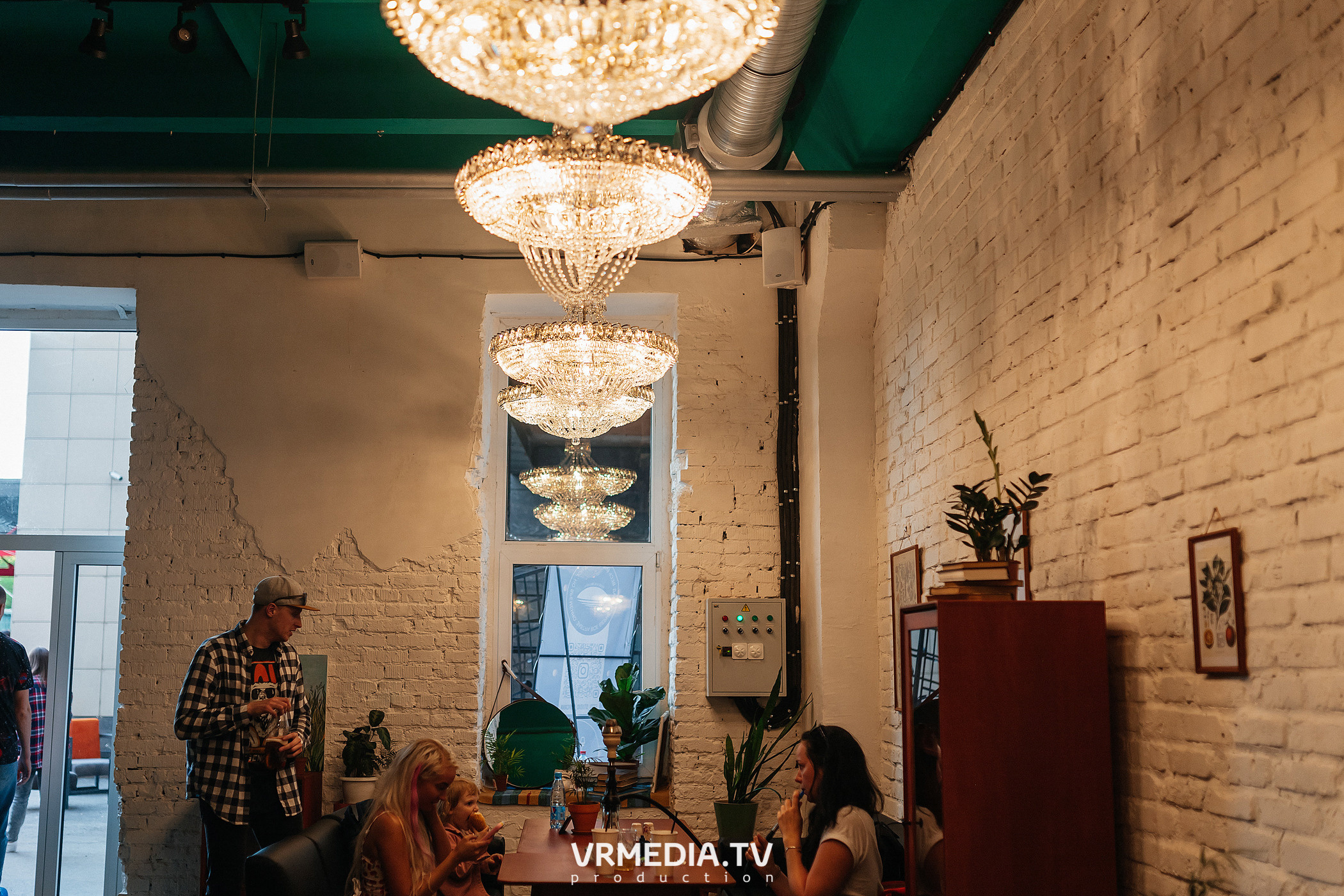 Открытие летнего сезона на арт-пространстве «Редакция»