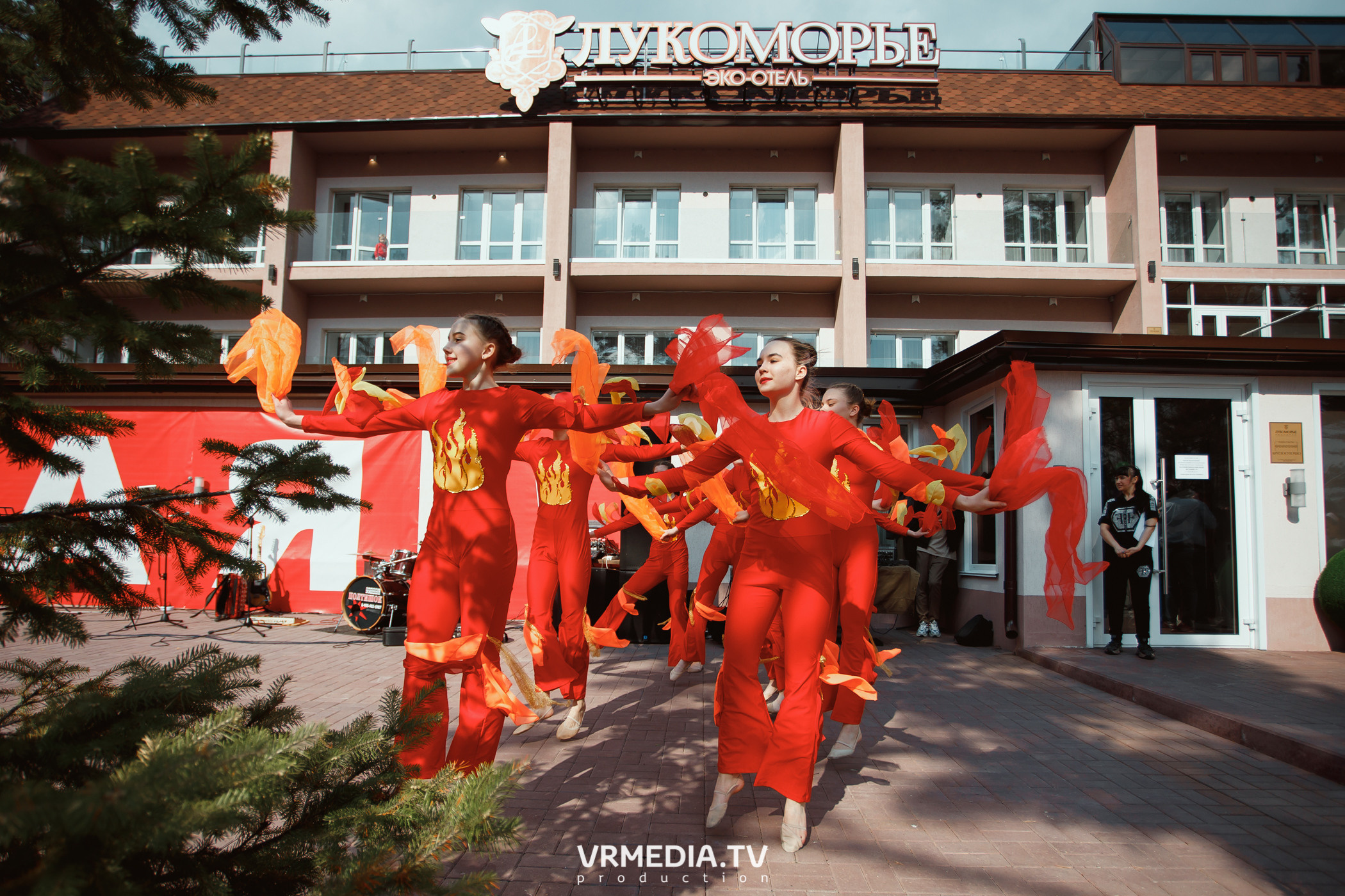 «День Победы» в эко-отеле «Лукоморье»