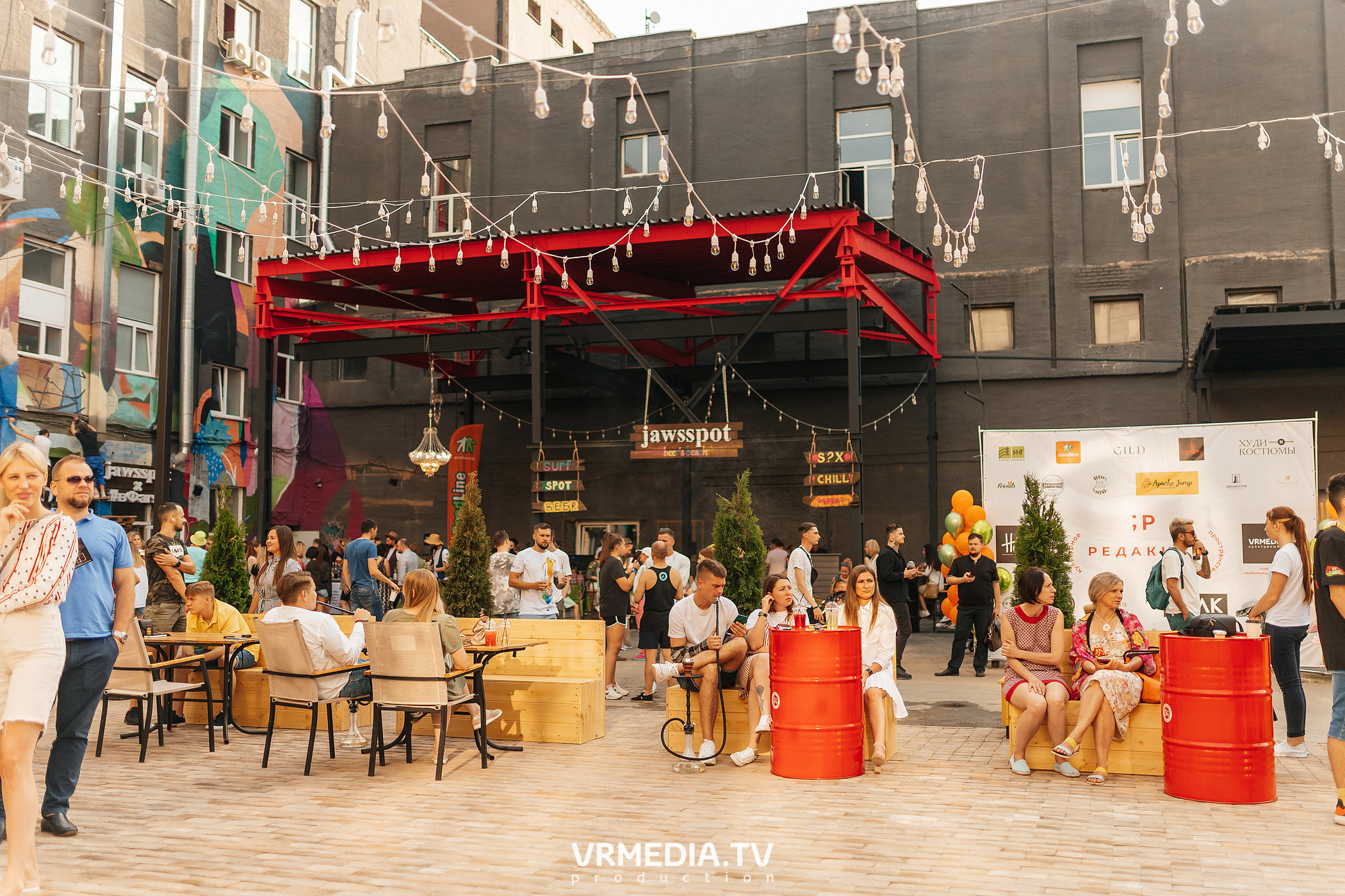 Открытие летнего сезона на арт-пространстве «Редакция»