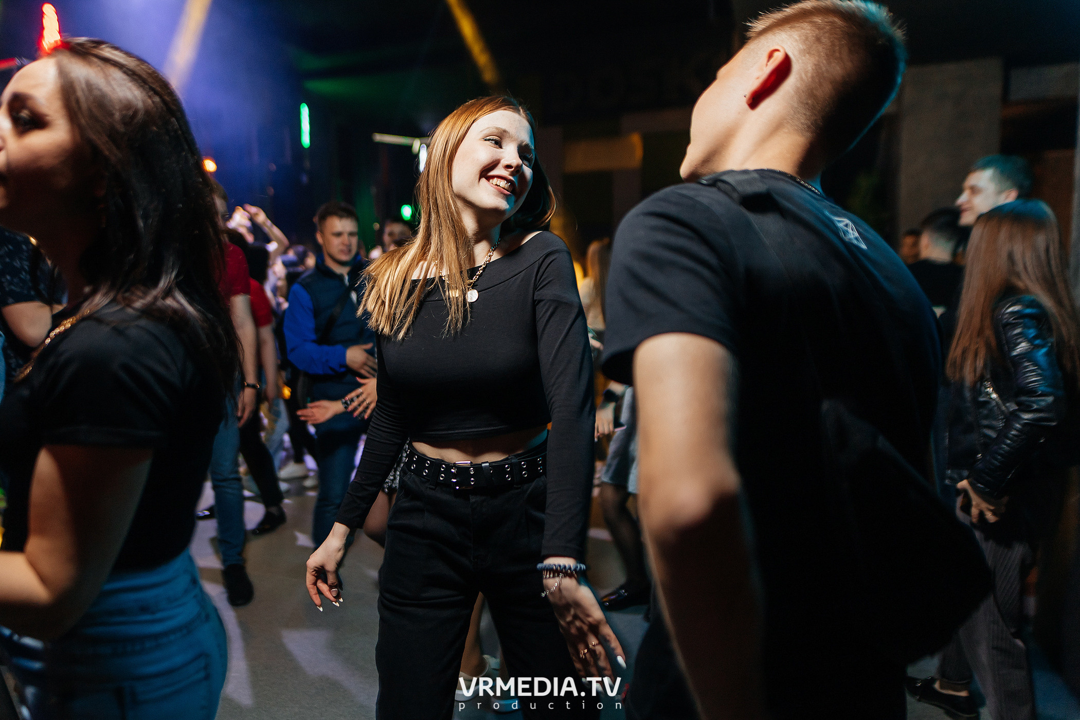 Выходные в баре «DOSKI»