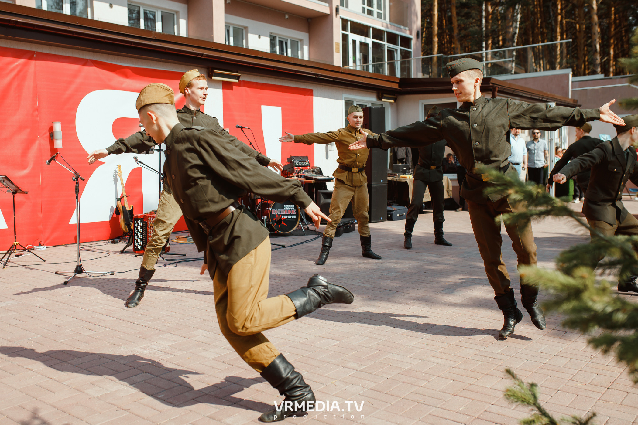 «День Победы» в эко-отеле «Лукоморье»