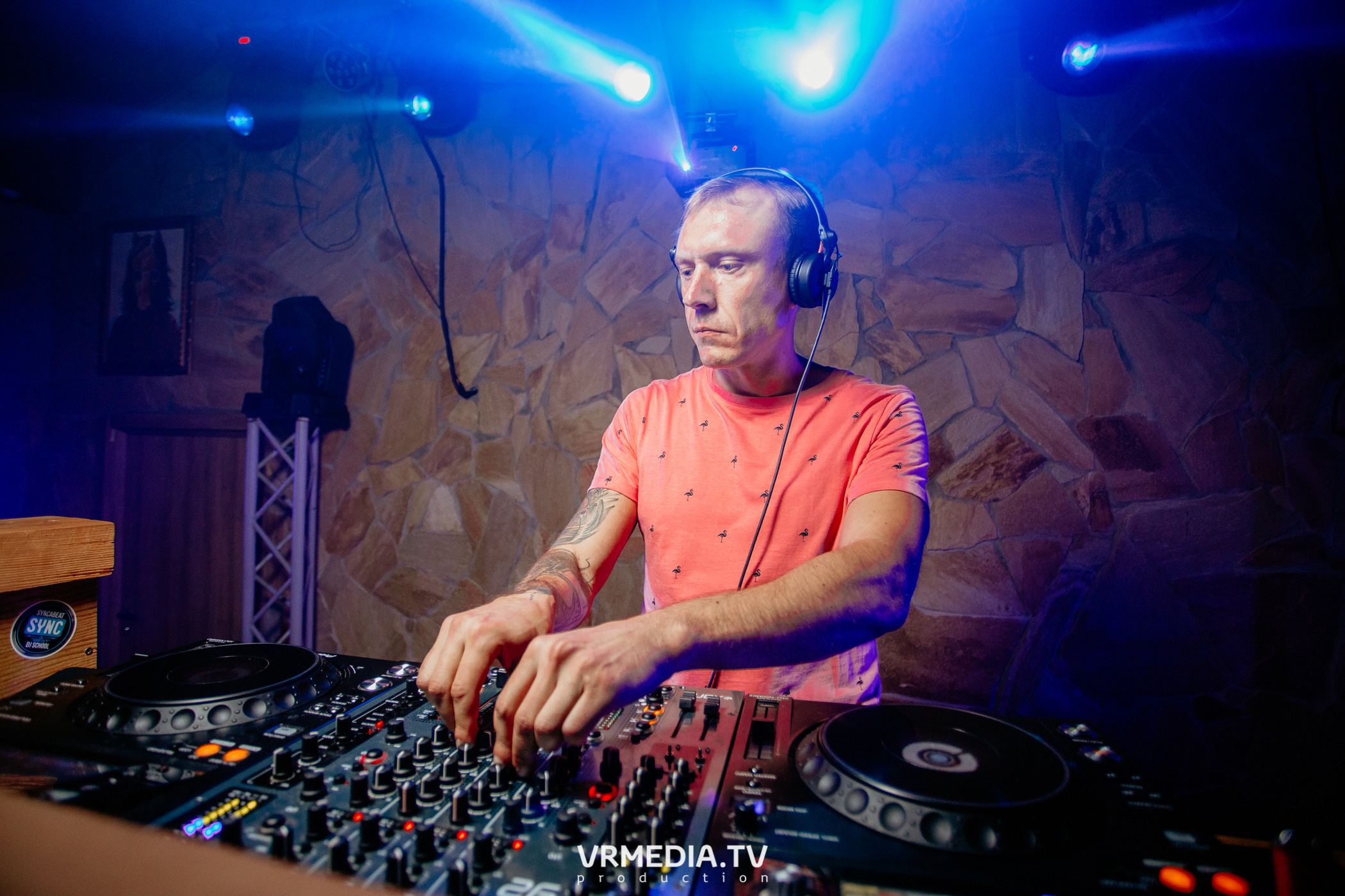 GESH HOUSE MUSIC в «Alpen Club»