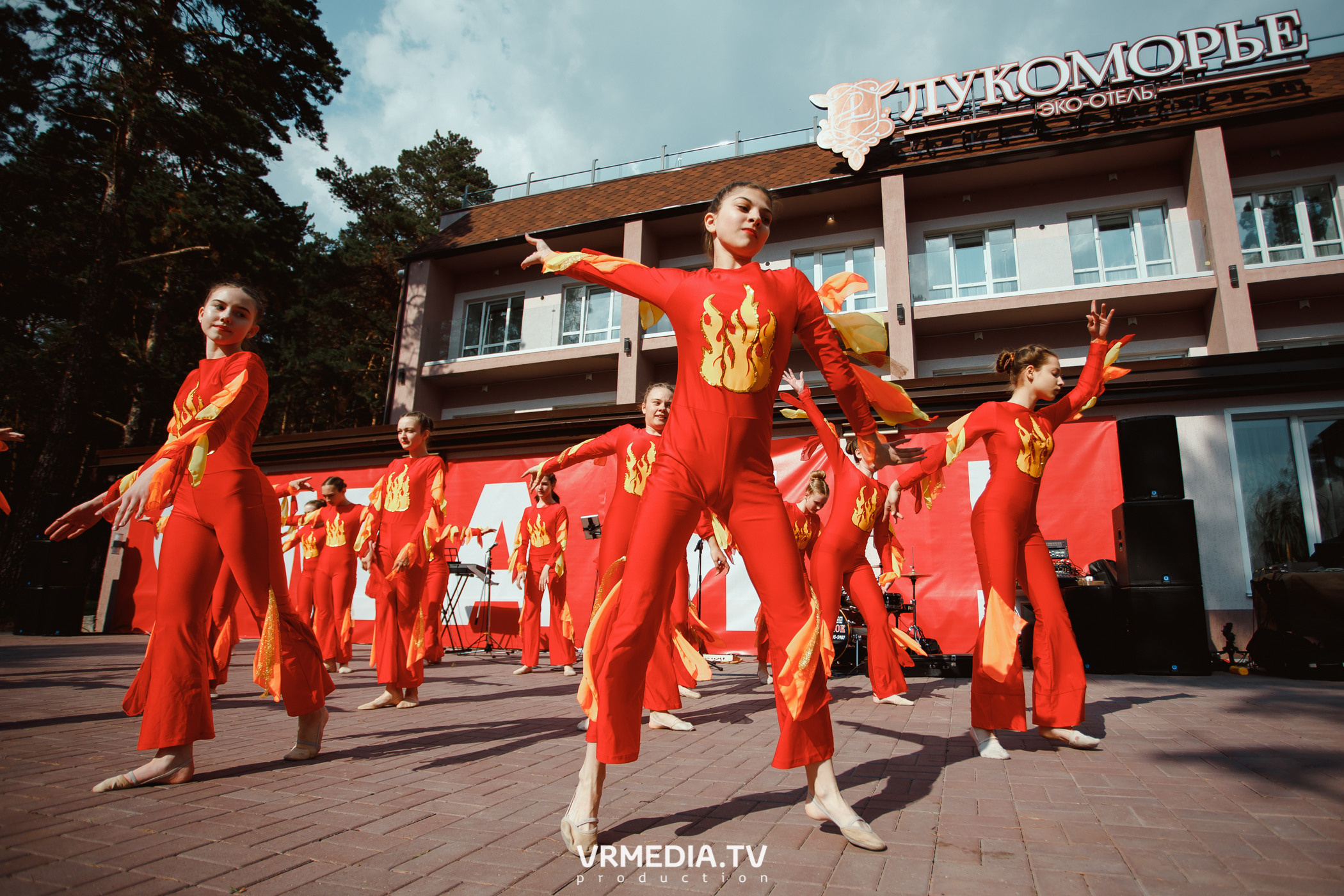 «День Победы» в эко-отеле «Лукоморье»