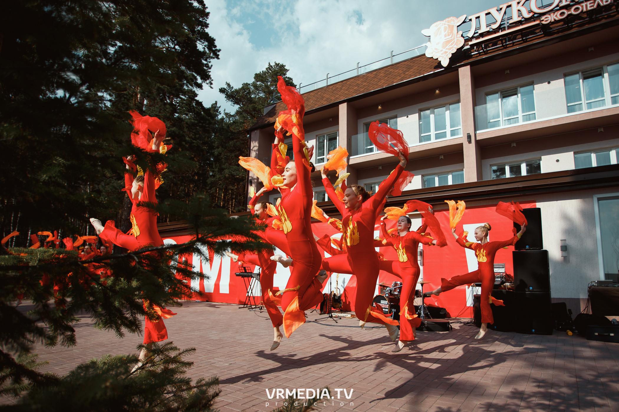 «День Победы» в эко-отеле «Лукоморье»