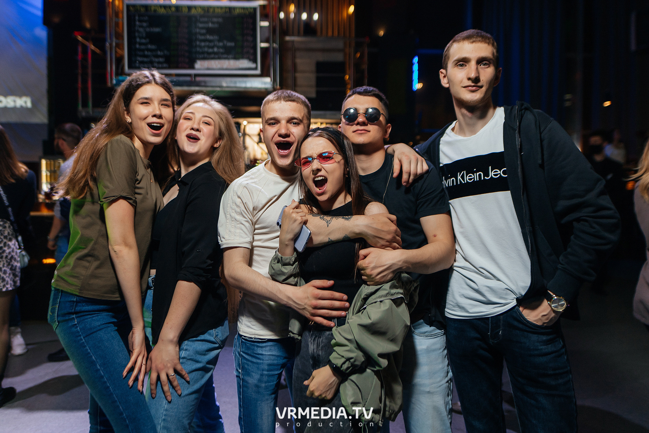 Выходные в баре «DOSKI»