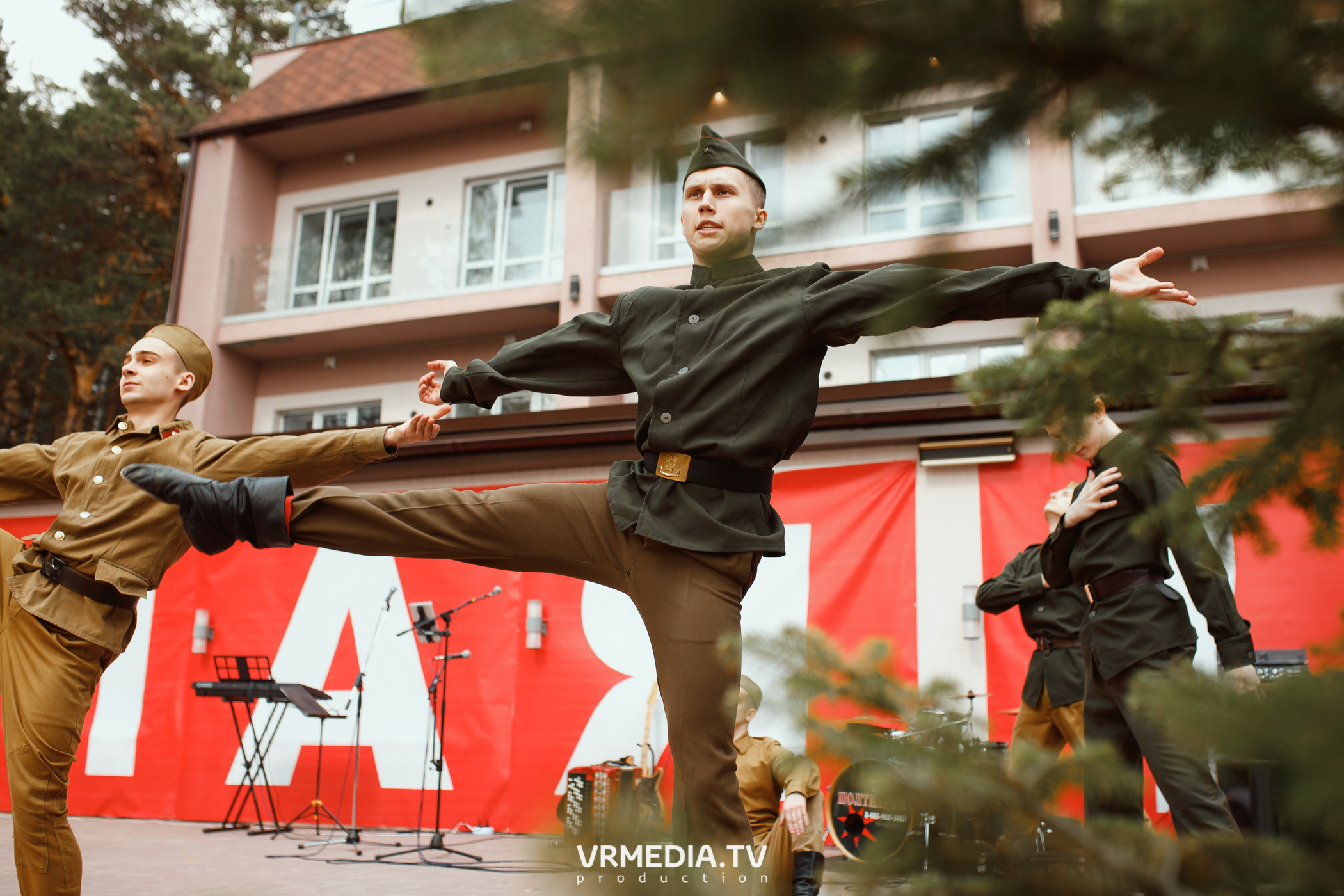 «День Победы» в эко-отеле «Лукоморье»