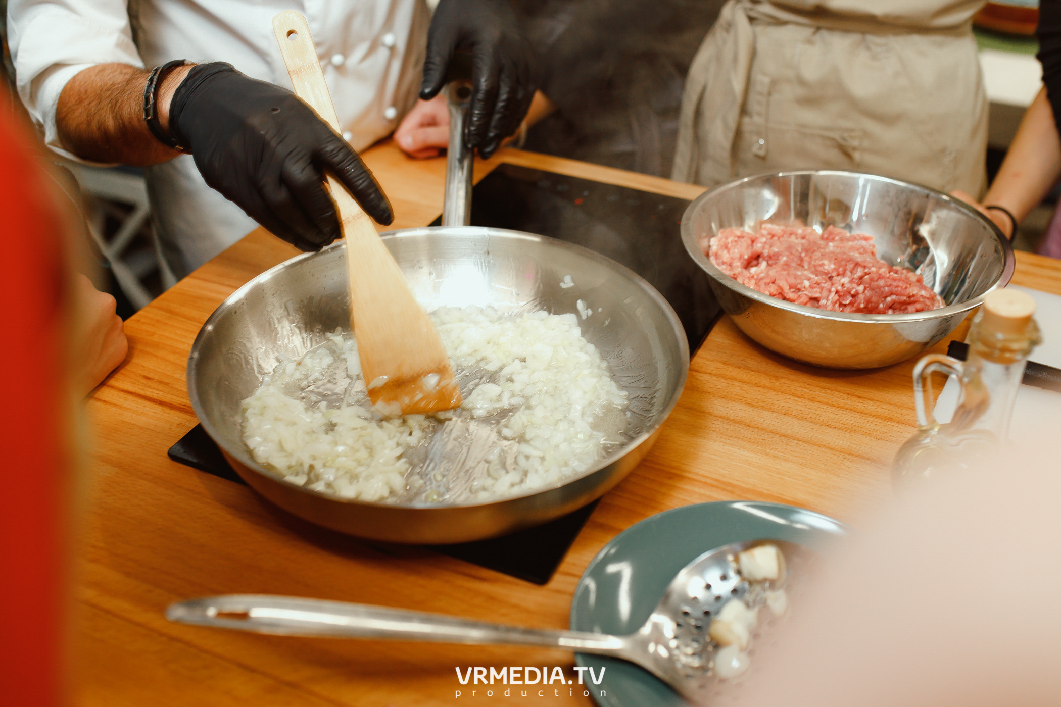 Выпускной 9 класс детского дома #105 в студии «Артишок»