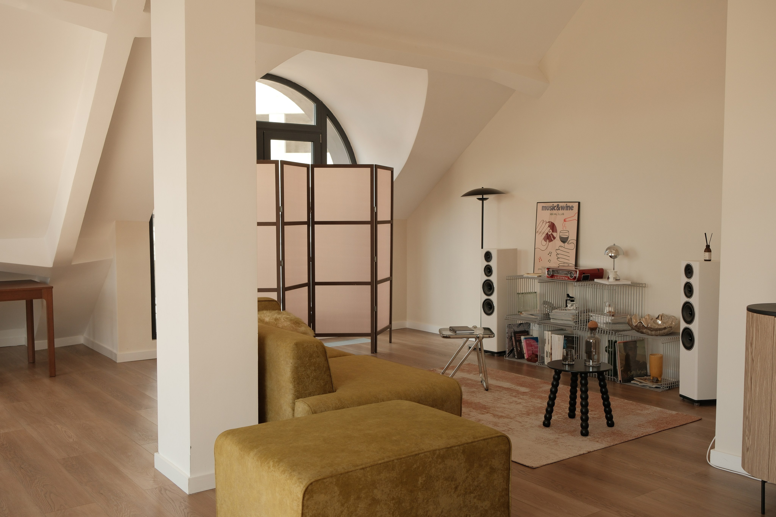 Интерьер Мансарда. Фотостудия Jam