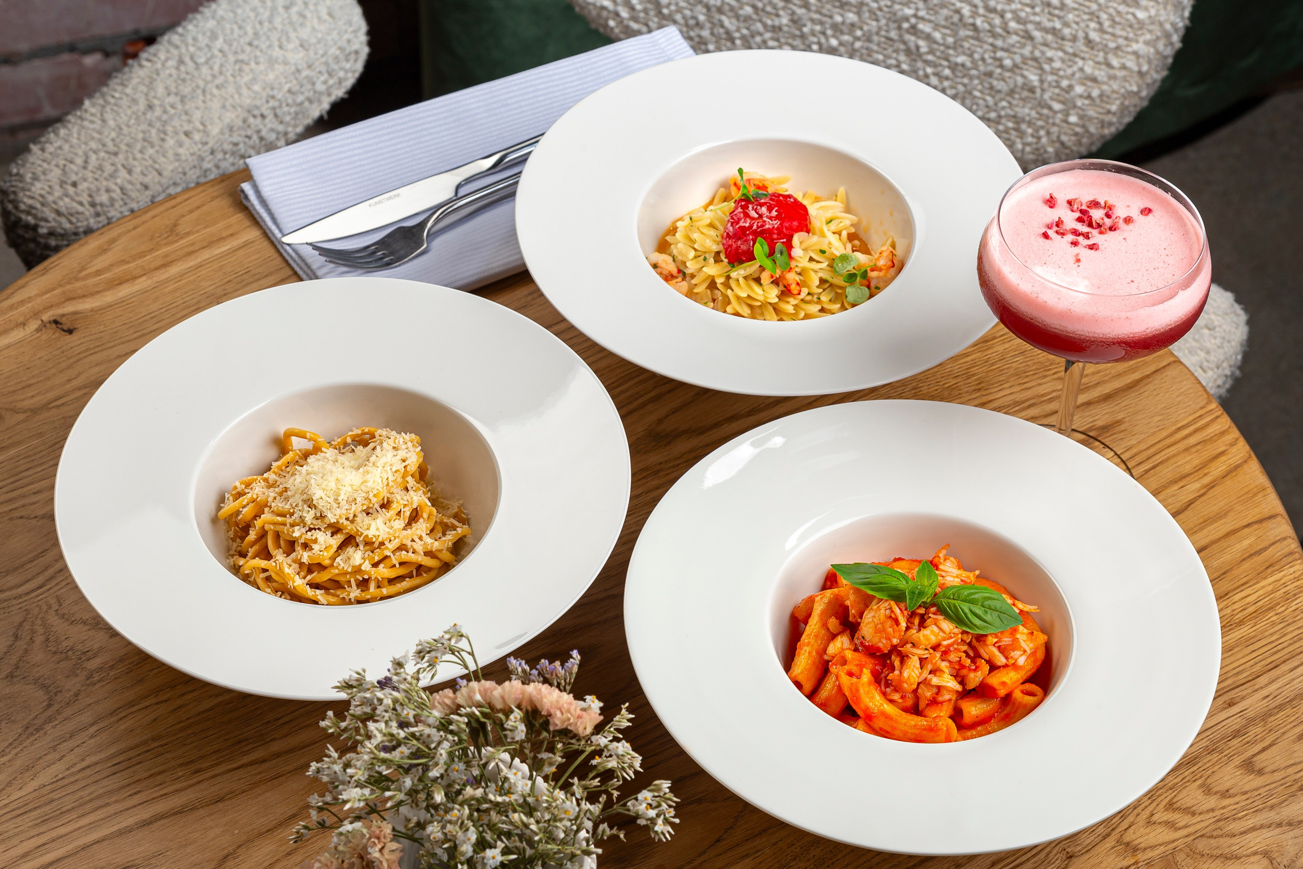 Фуд фото гастрономического пространства Marti. Фуд фотограф и видеограф в Москве Крепких Сергей