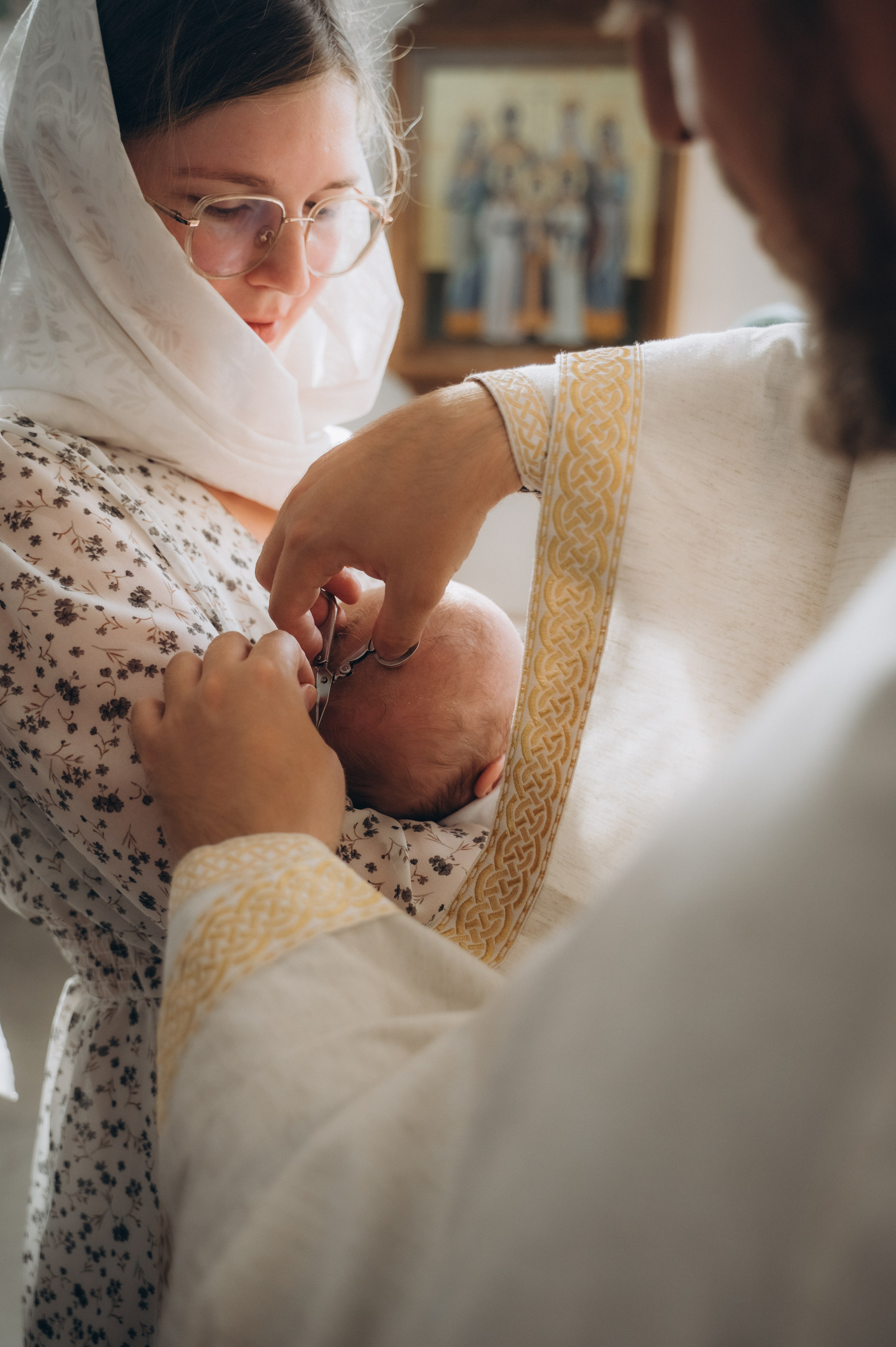 Крещение Ромы (Приход храма святой Равноапостольной княгини Ольги). Семейный фотограф в Минске Дарья Дреко