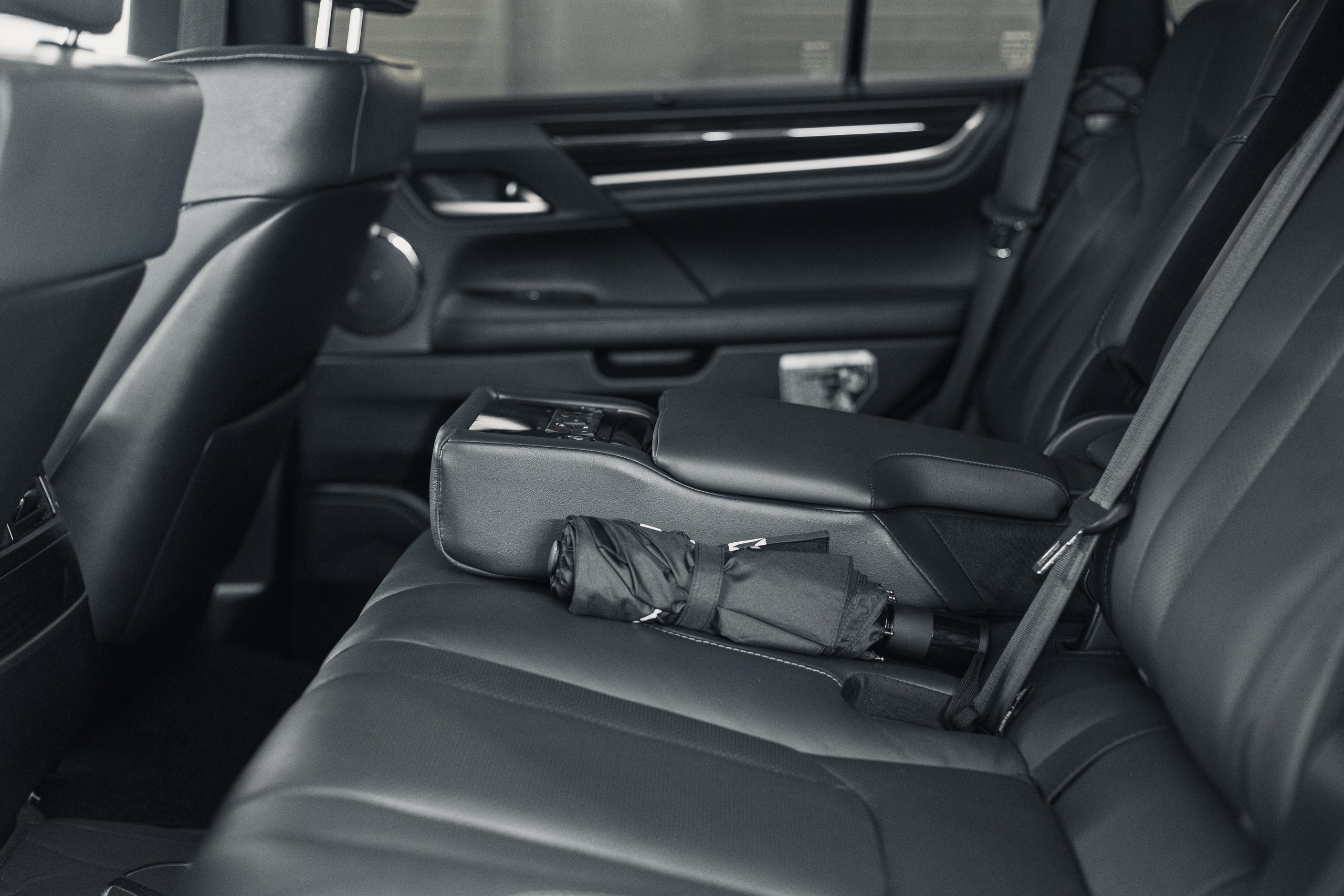 Lexus LX570. Авто Видеограф/фотограф в Иваново для Вашего бизнеса