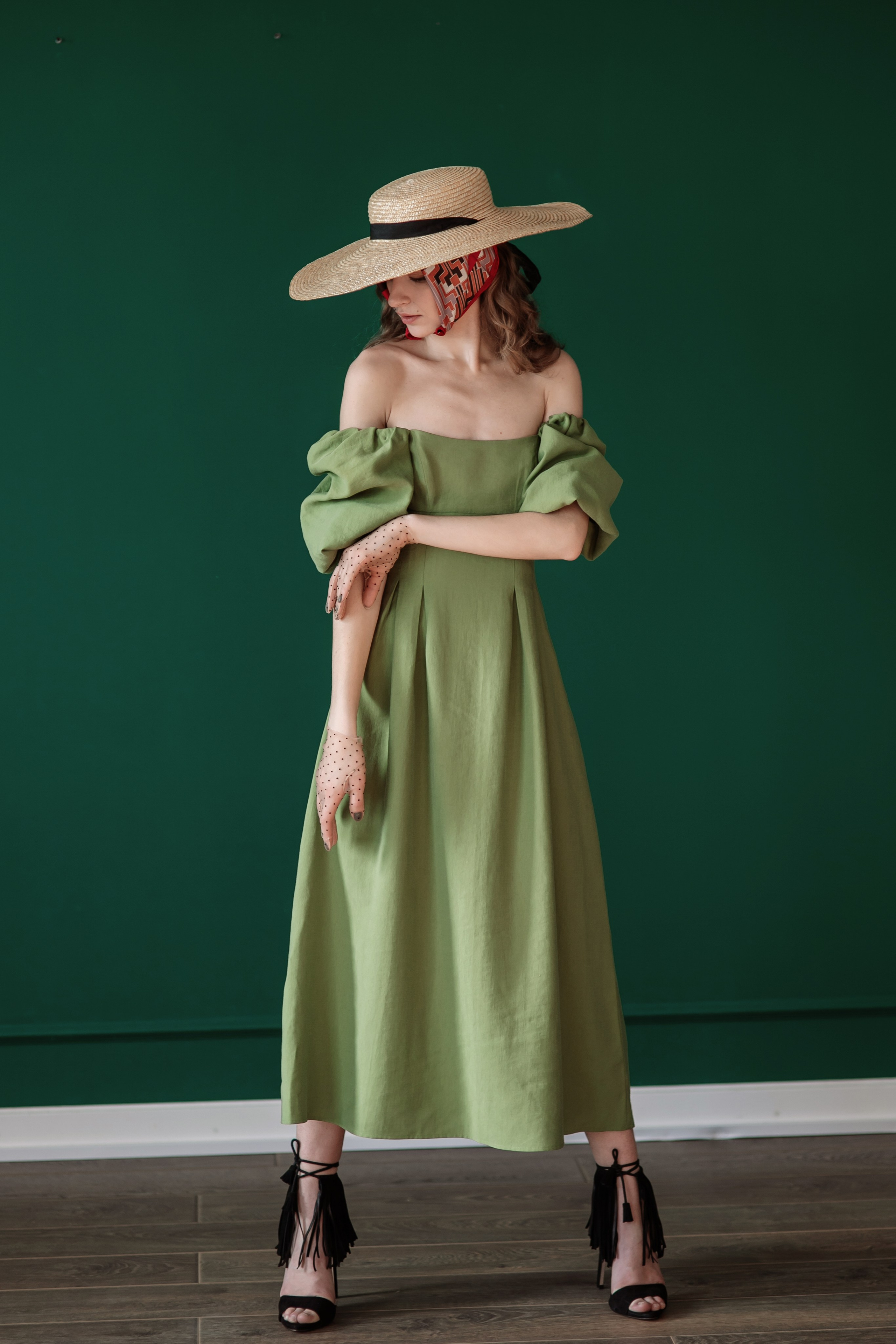 Фотосессия в красных тонах. Свадебный фотограф Москва