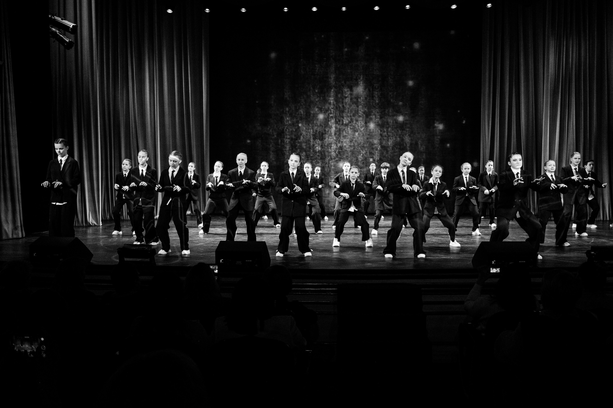 Танцевальный концерт. Фотограф в Иркутске Анна Мирошникова
