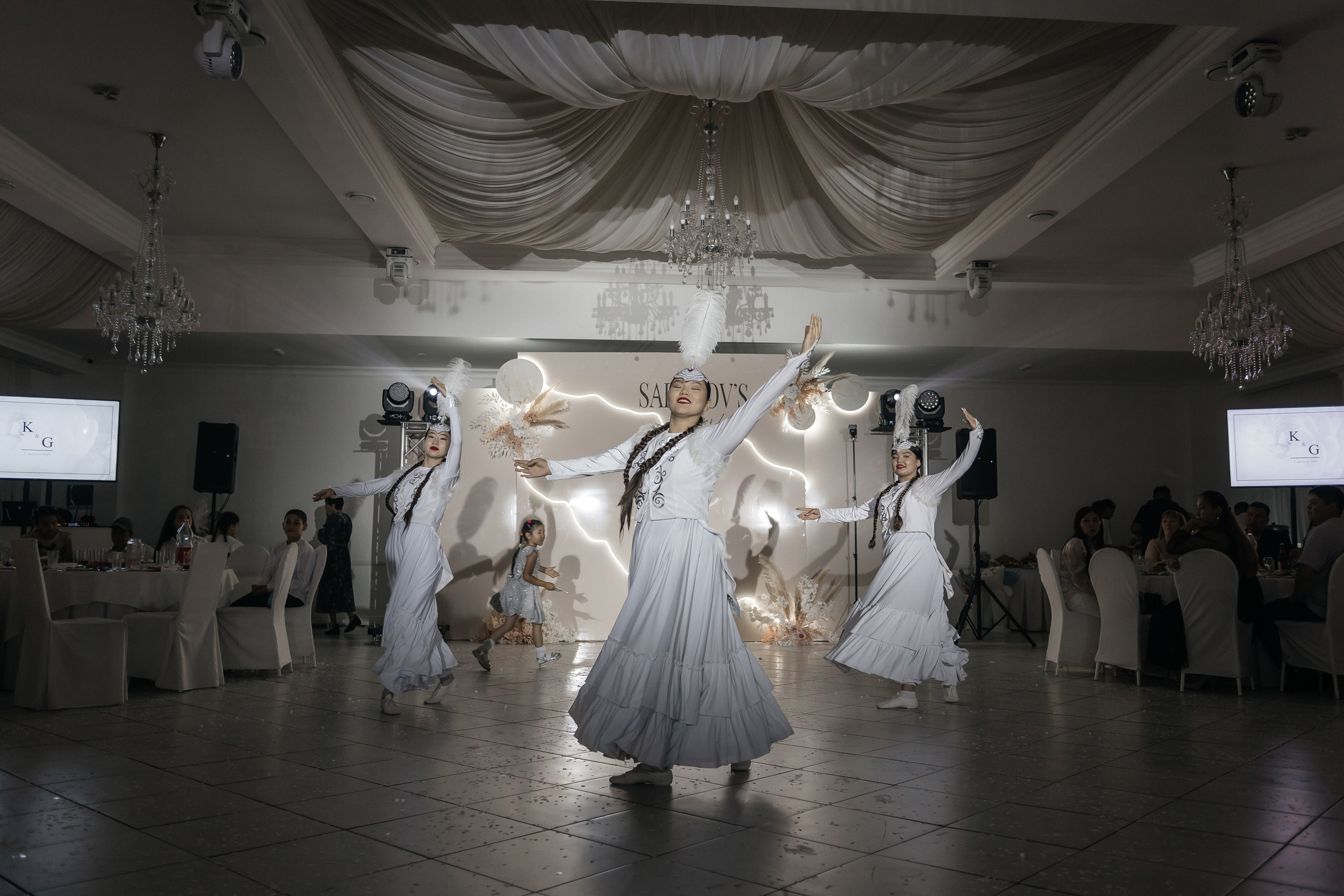 Кайрат & Гузель | 03.08.24. Свадебный и семейный фотограф в Омске Евгения Хакимова