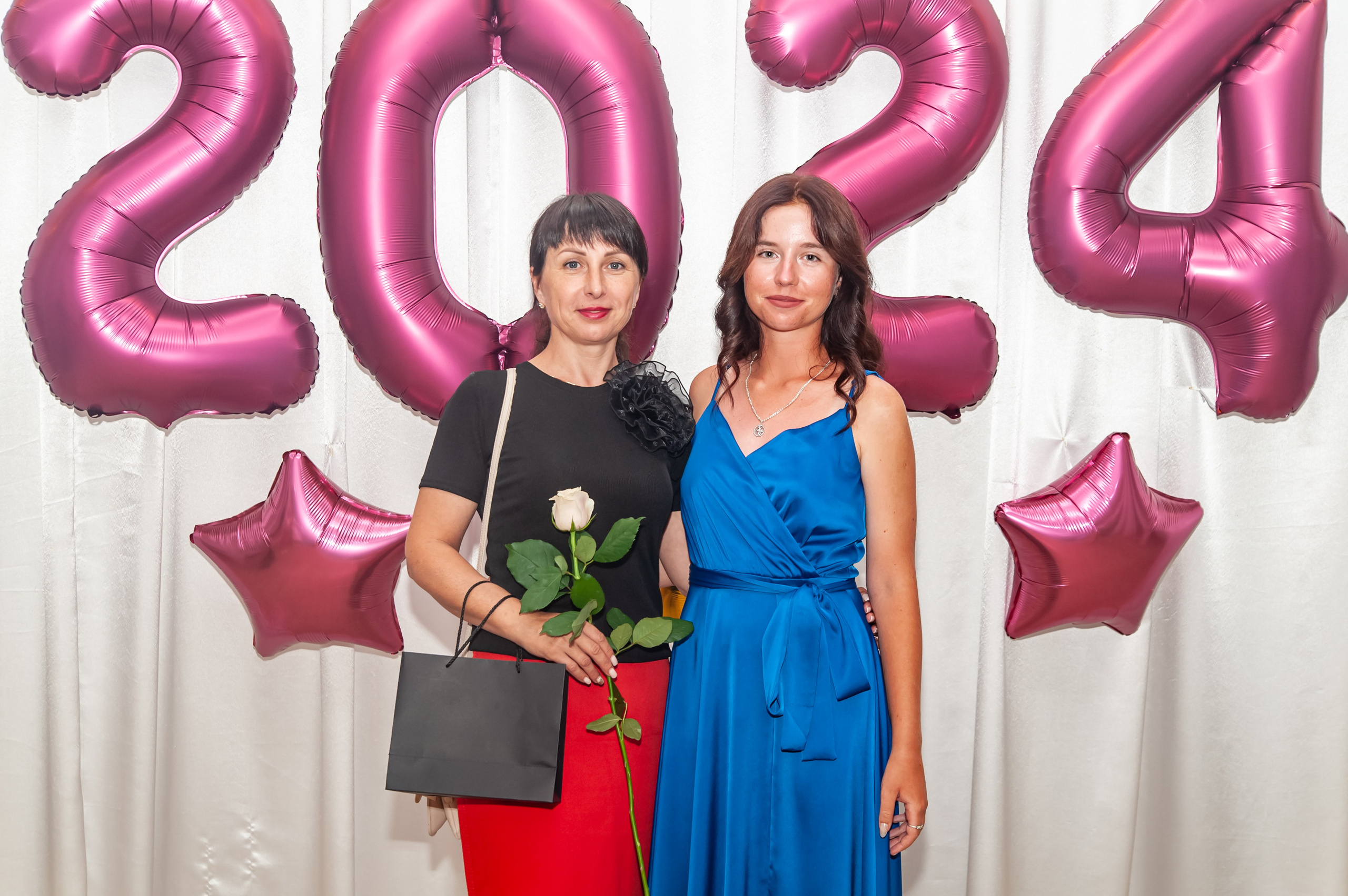 Выпускной МАОУ СОШ № 17 им. Эдуарда Есаяна. Свадебный и семейный фотограф Денис Лукьянов в Краснодаре, Краснодарском крае и Республике Крым