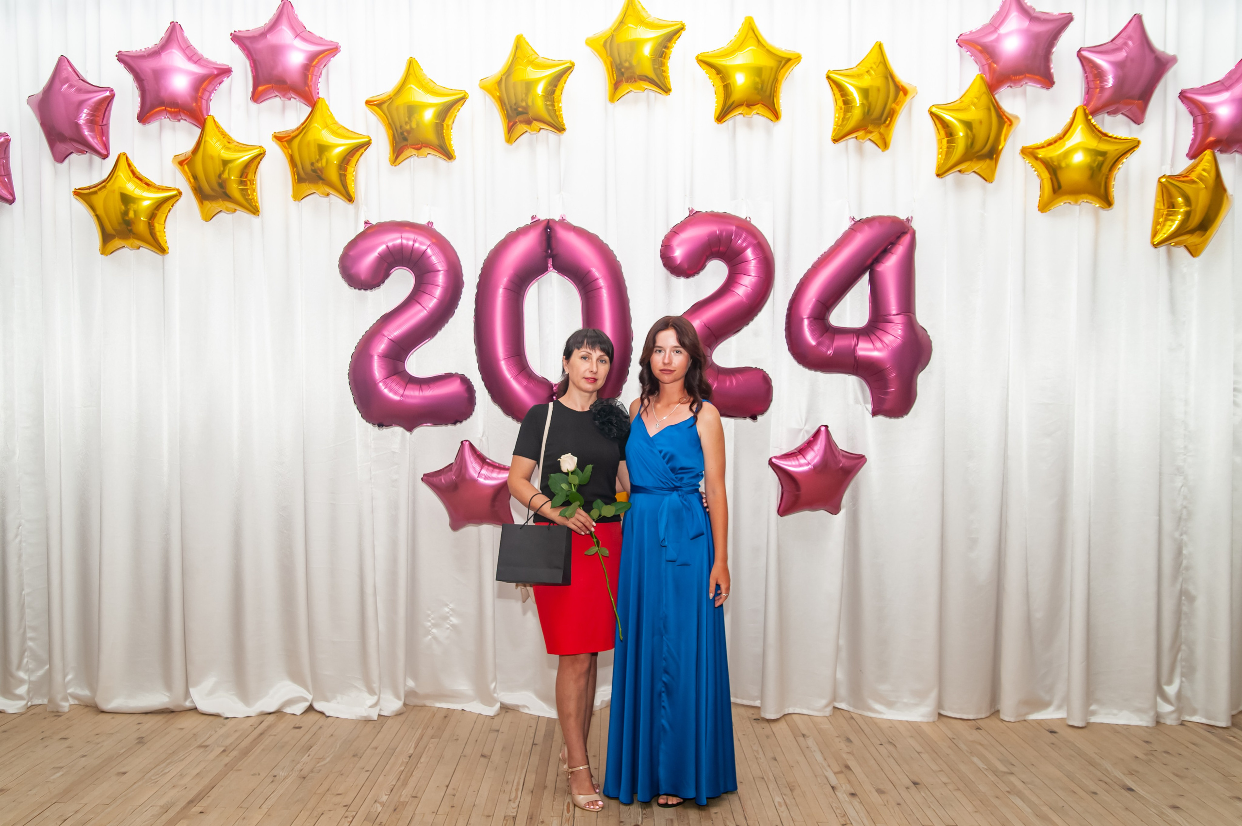 Выпускной МАОУ СОШ № 17 им. Эдуарда Есаяна. Свадебный и семейный фотограф Денис Лукьянов в Краснодаре, Краснодарском крае и Республике Крым