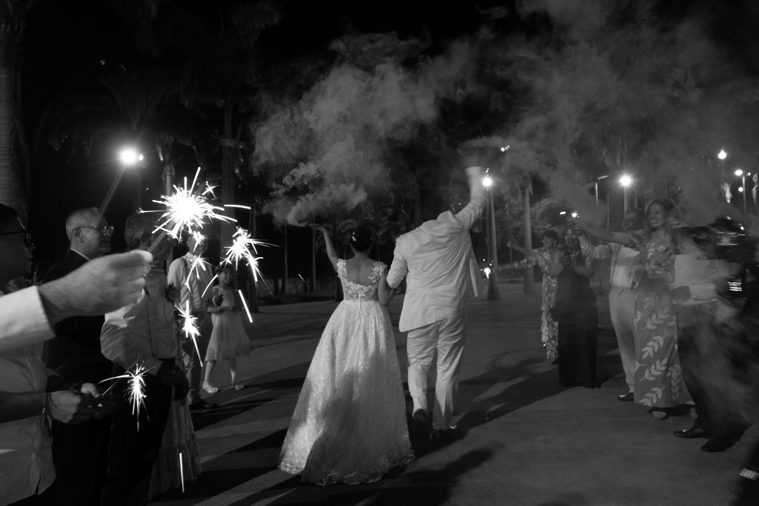 Carola & Gerson. Wedding Photographer in Barcelona and Medellin