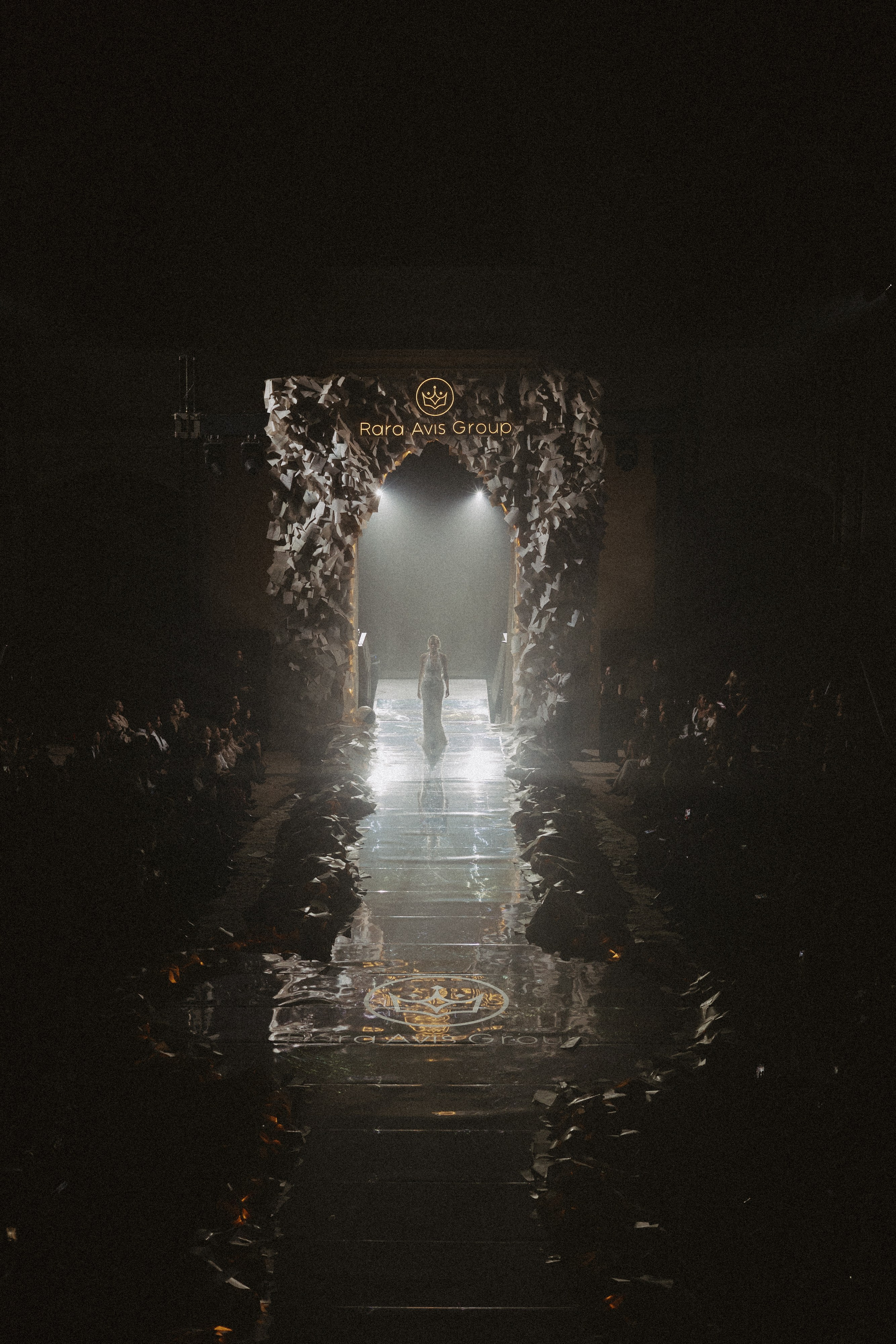 Rara Avis Fashion Show 2026. Fusion Wedding Photographer