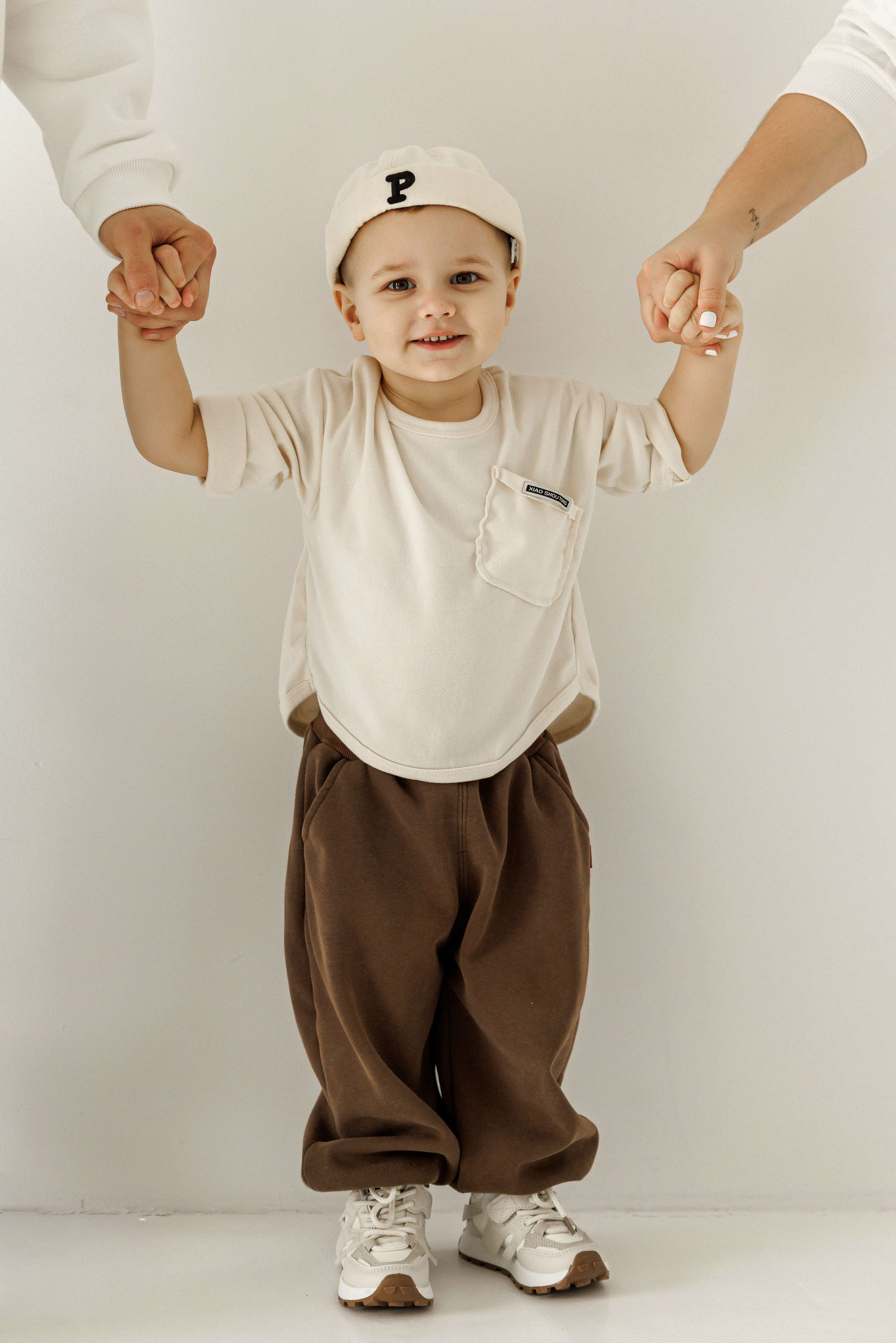 СТУДИЯ. Фотограф Арина Тамочкина