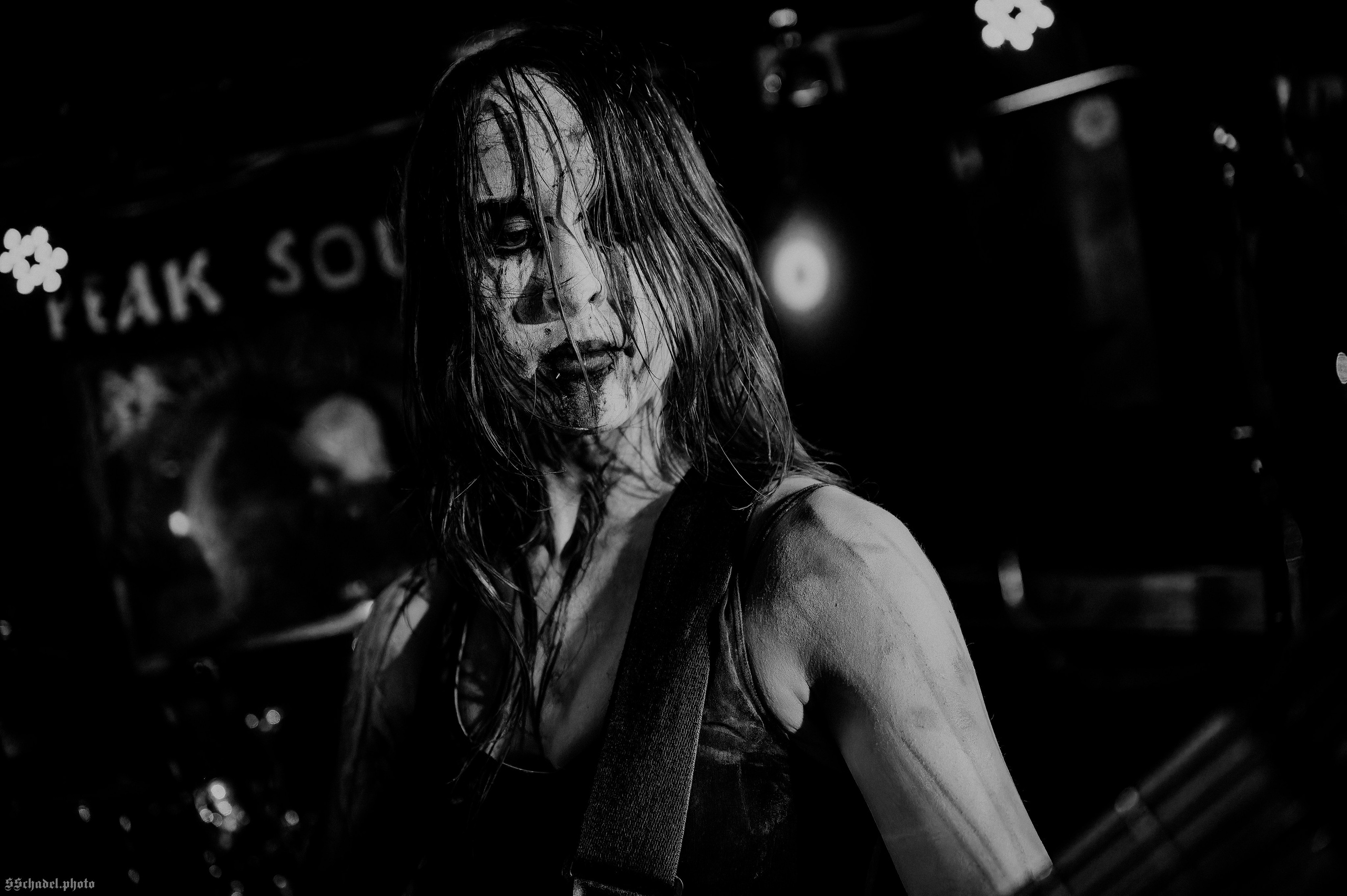 Frostlagte Måne 18.10.25. We will make everything metal!