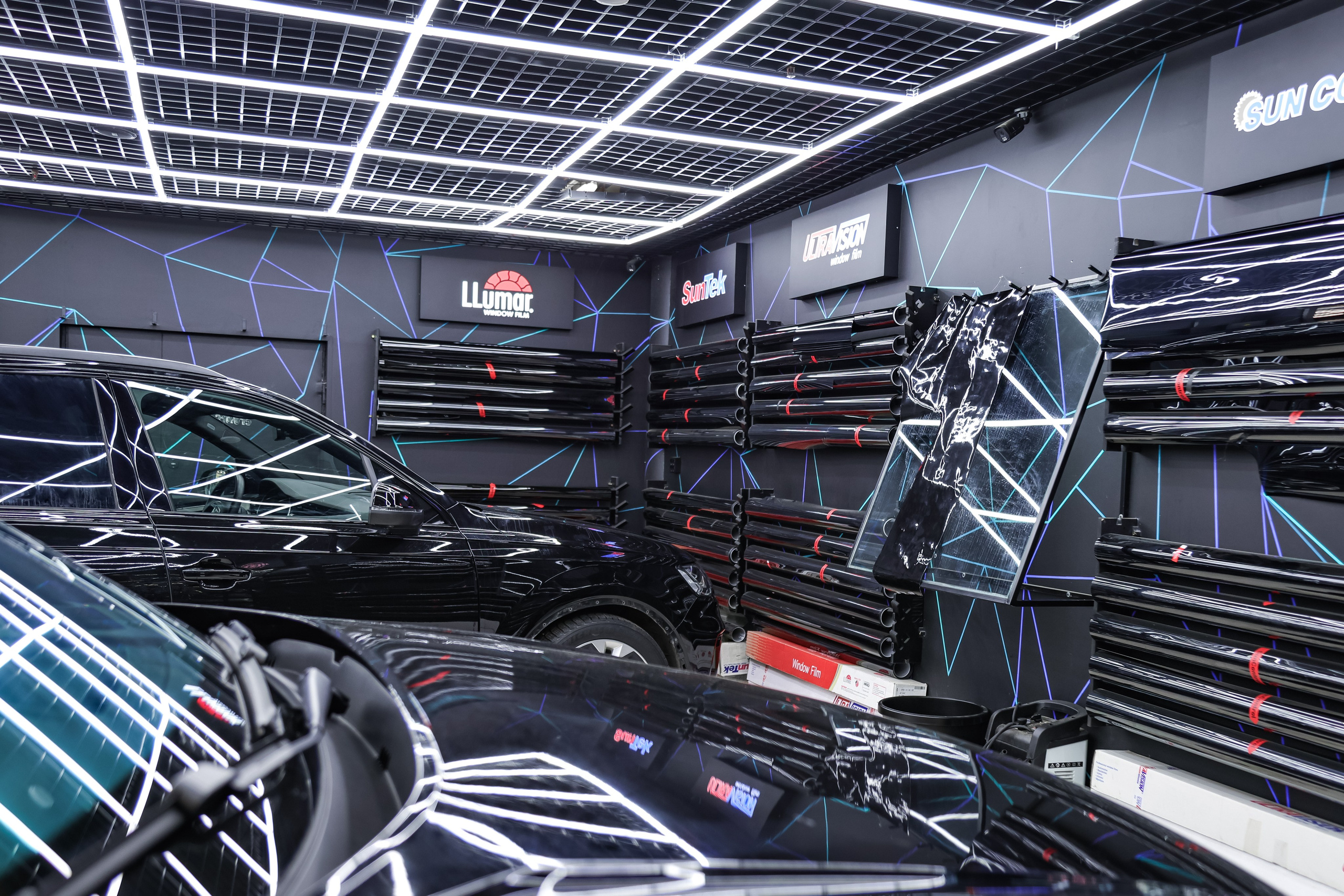 LUXE AUTO DETAILING. Mixturecaptures